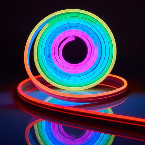 SmartLife LED-Stripe | Wi-Fi | Multifarge | SMD | 5.00 m | IP65 | 2700 K | 480 lm | Android™ / IOS
