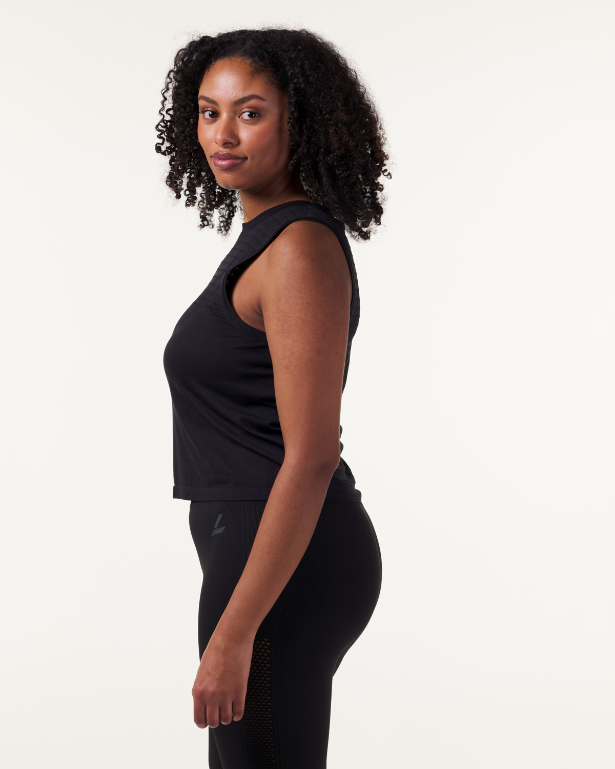 LEVITY Eclipse Mesh Seamless Vest Black