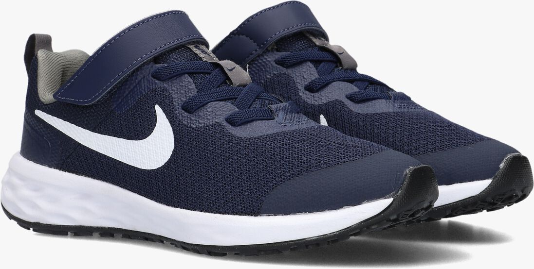 NIKE blauwe nike lage sneakers nike revolution 6 nn (psv)