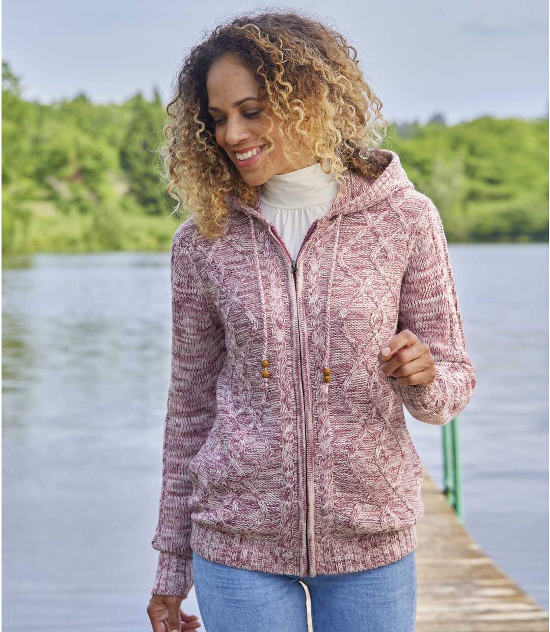 Gilet Tricot Zippé à Capuche