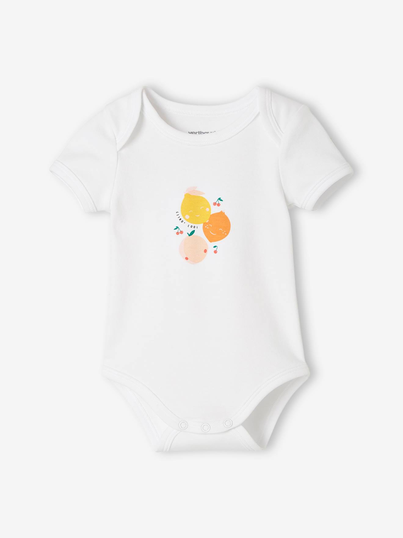 Pacote com 5 bodies de manga curta para bebês com estampa de frutas, nas cores branco claro e bicolor/multicolorido.