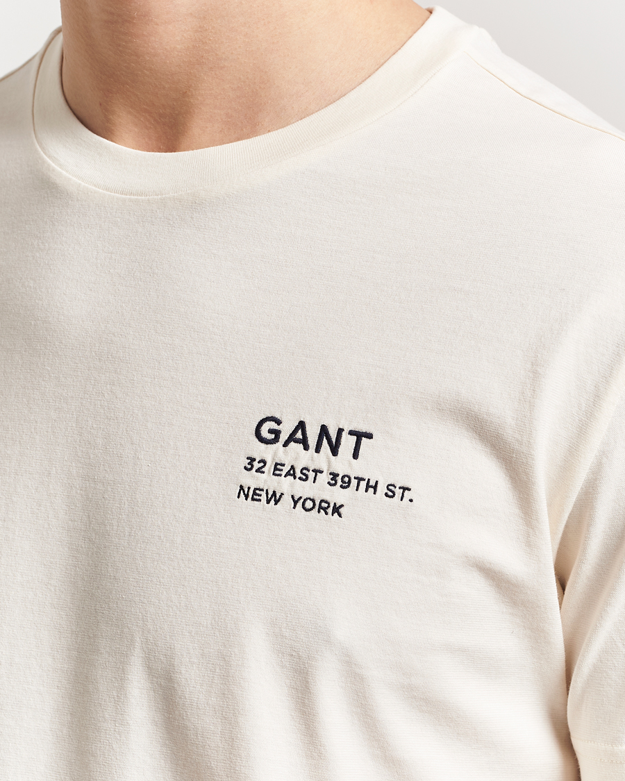 GANT Small Graphic Crew Neck T-Shirt Cream