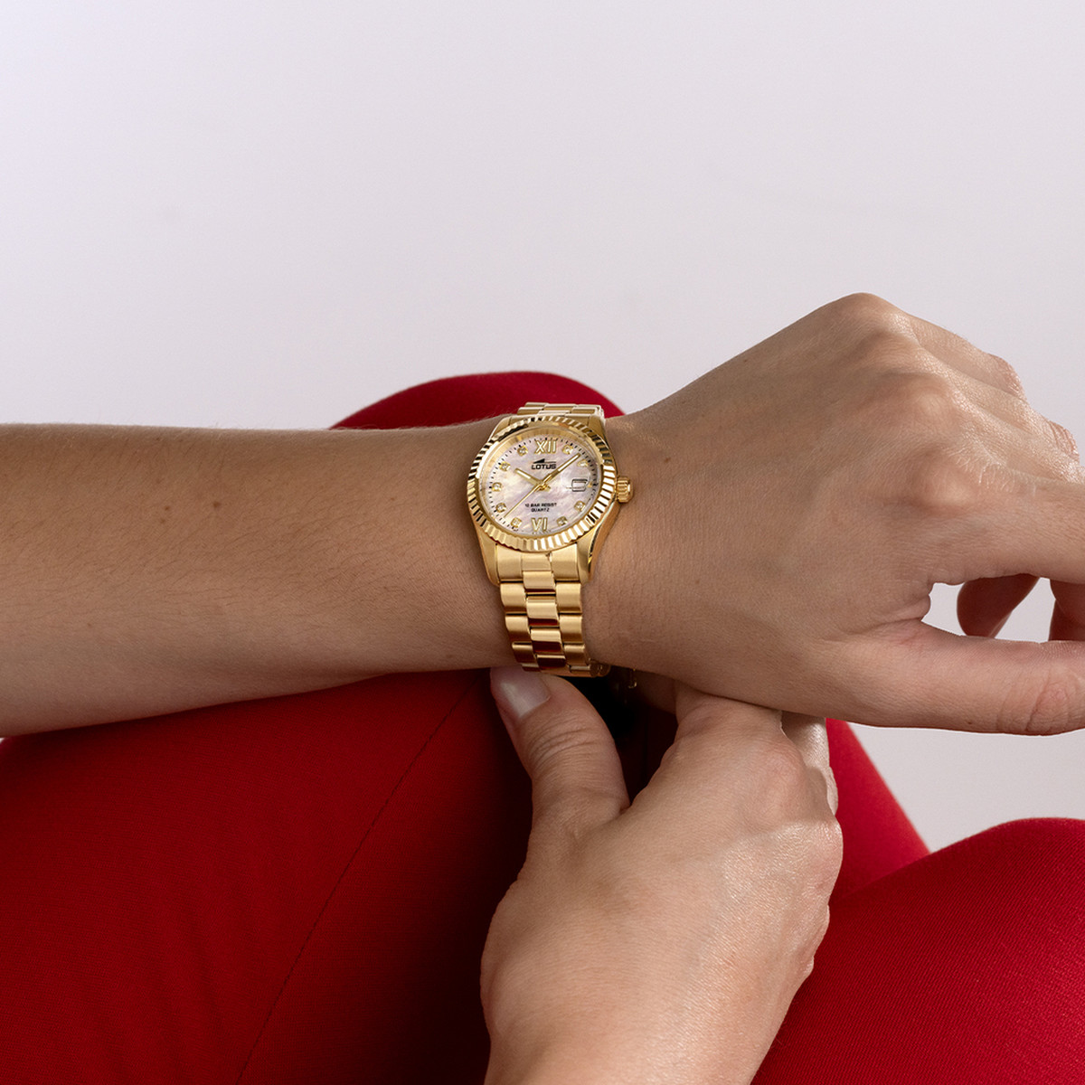 Montre LOTUS Freedom femme bracelet acier doré