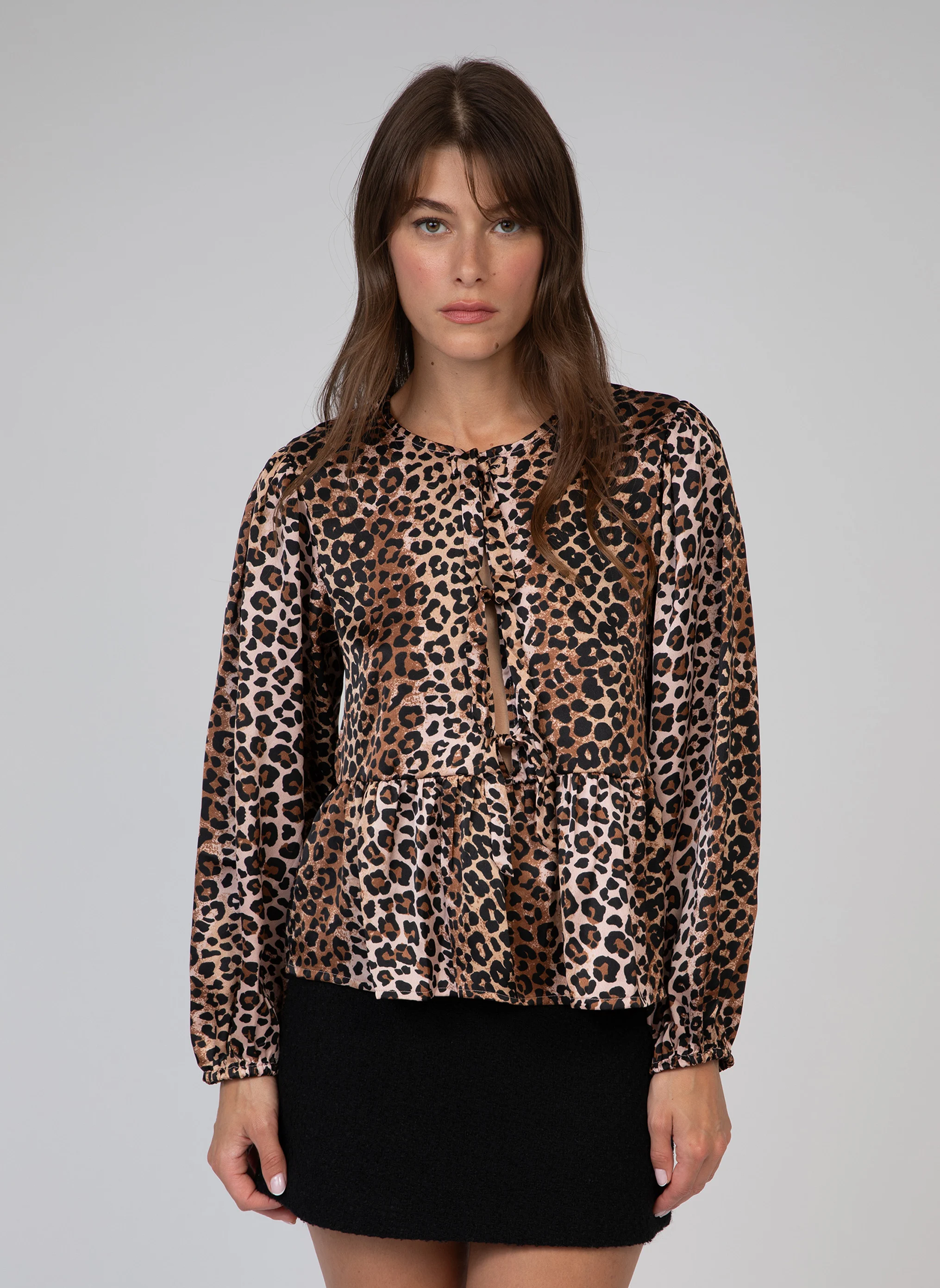 SOMELIE - Blouse col rond à imprimé léopard | Marron