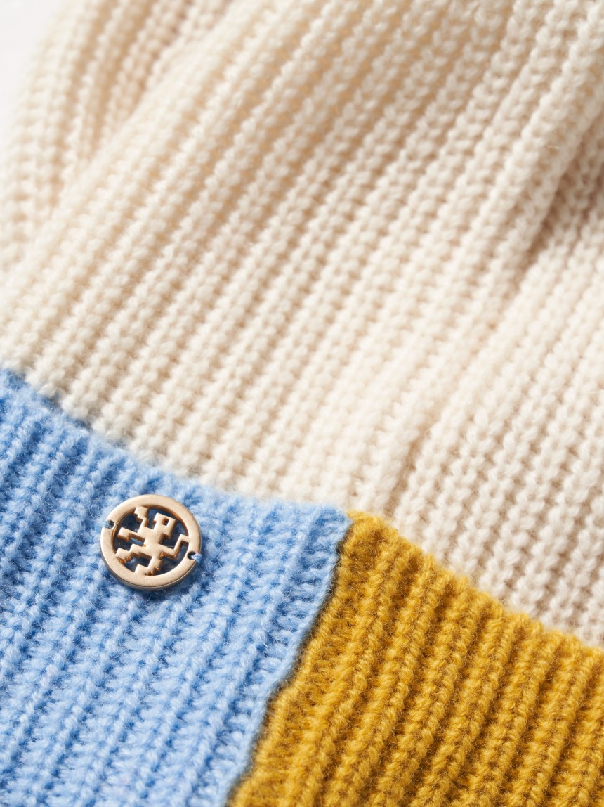 Gorro canelado tricolor com lã e caxemira