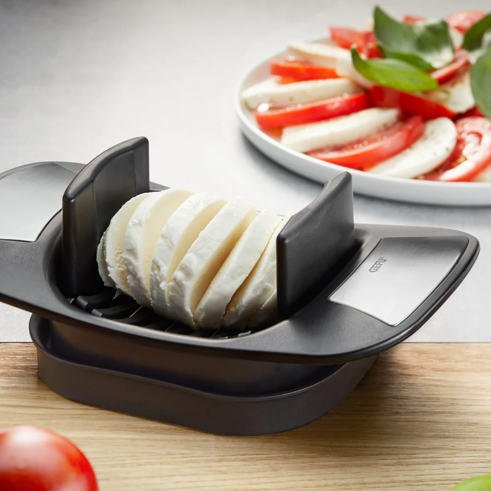 Coupe tomate et coupe mozzarella Caprese Gefu