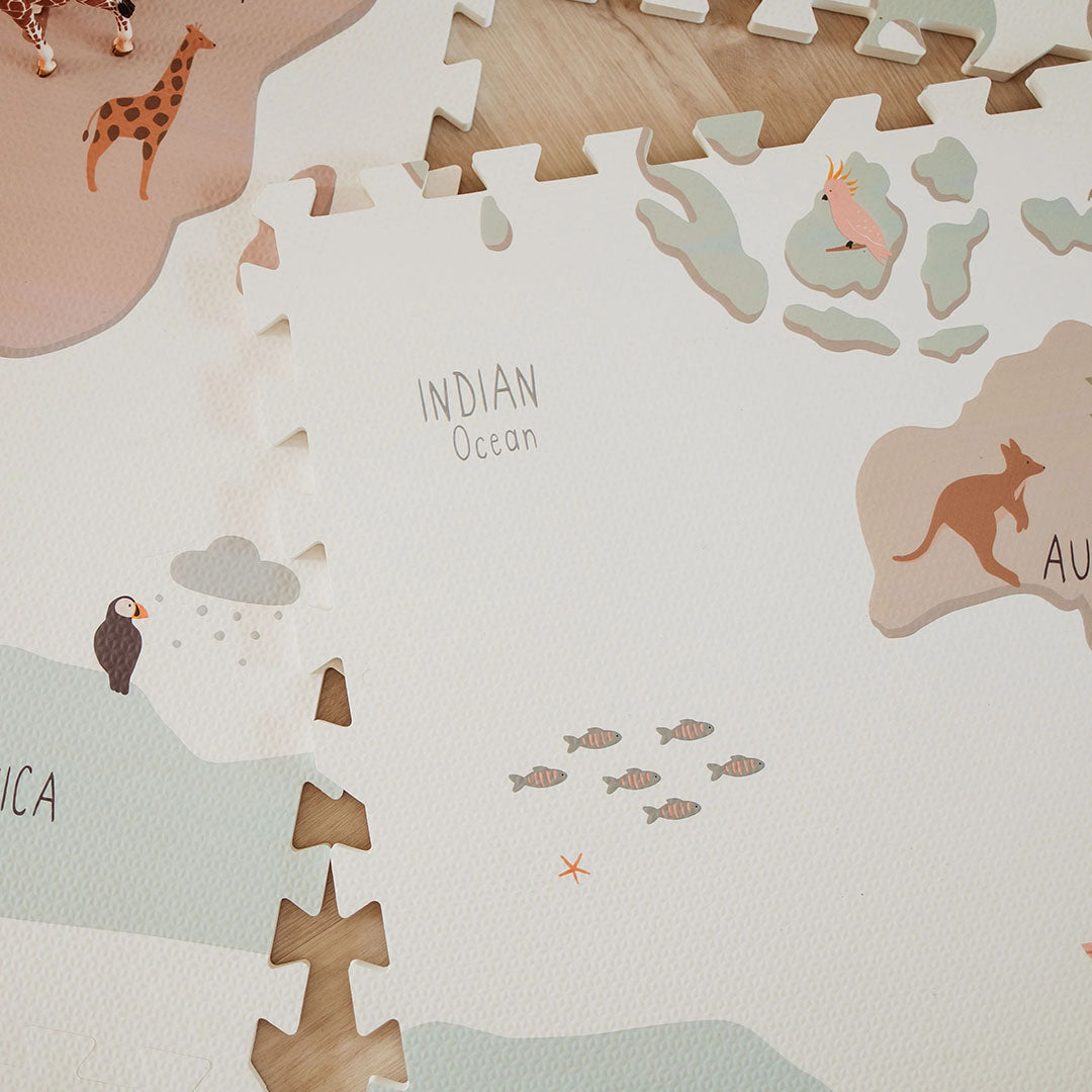 play&go 3-in-1 foam speelmat tiloo - worldmap - 120x180 cm