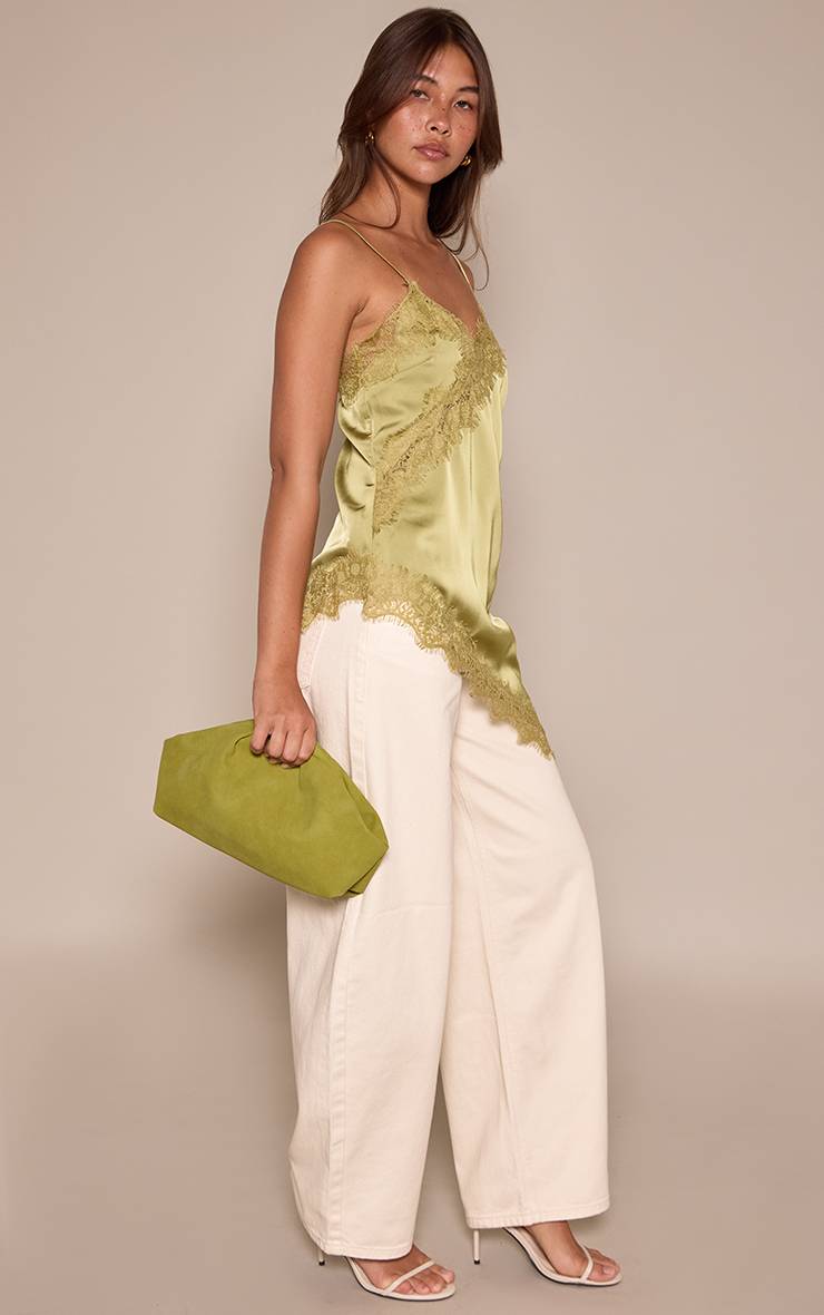 Vert Olive Haut Long Asymétrique En Satin Avec Détails En Dentelle
