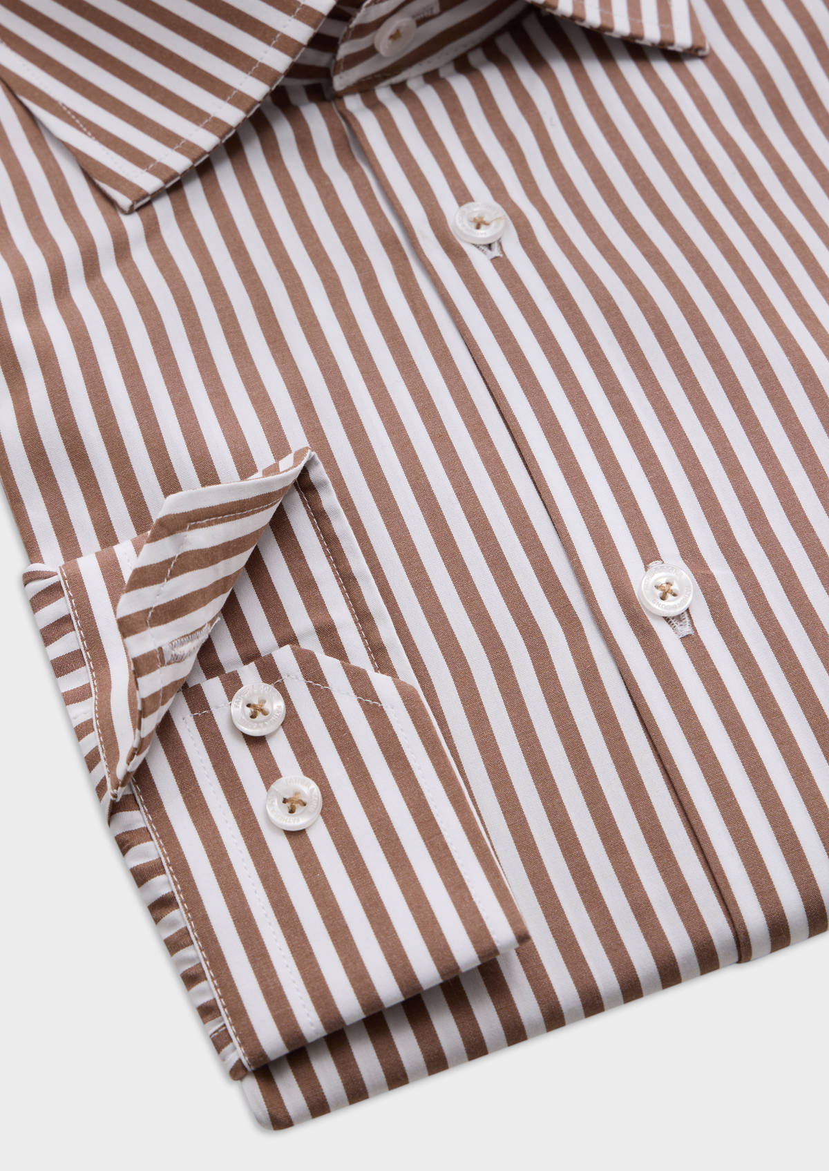 Chemise habillée Regular en popeline de coton blanc à rayures taupe