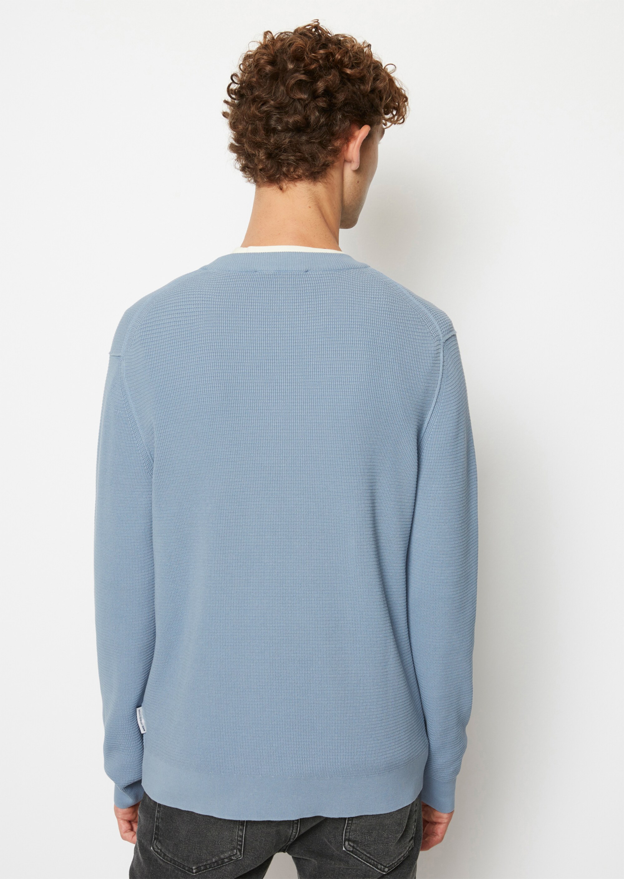 Pullover regular mit feiner Struktur