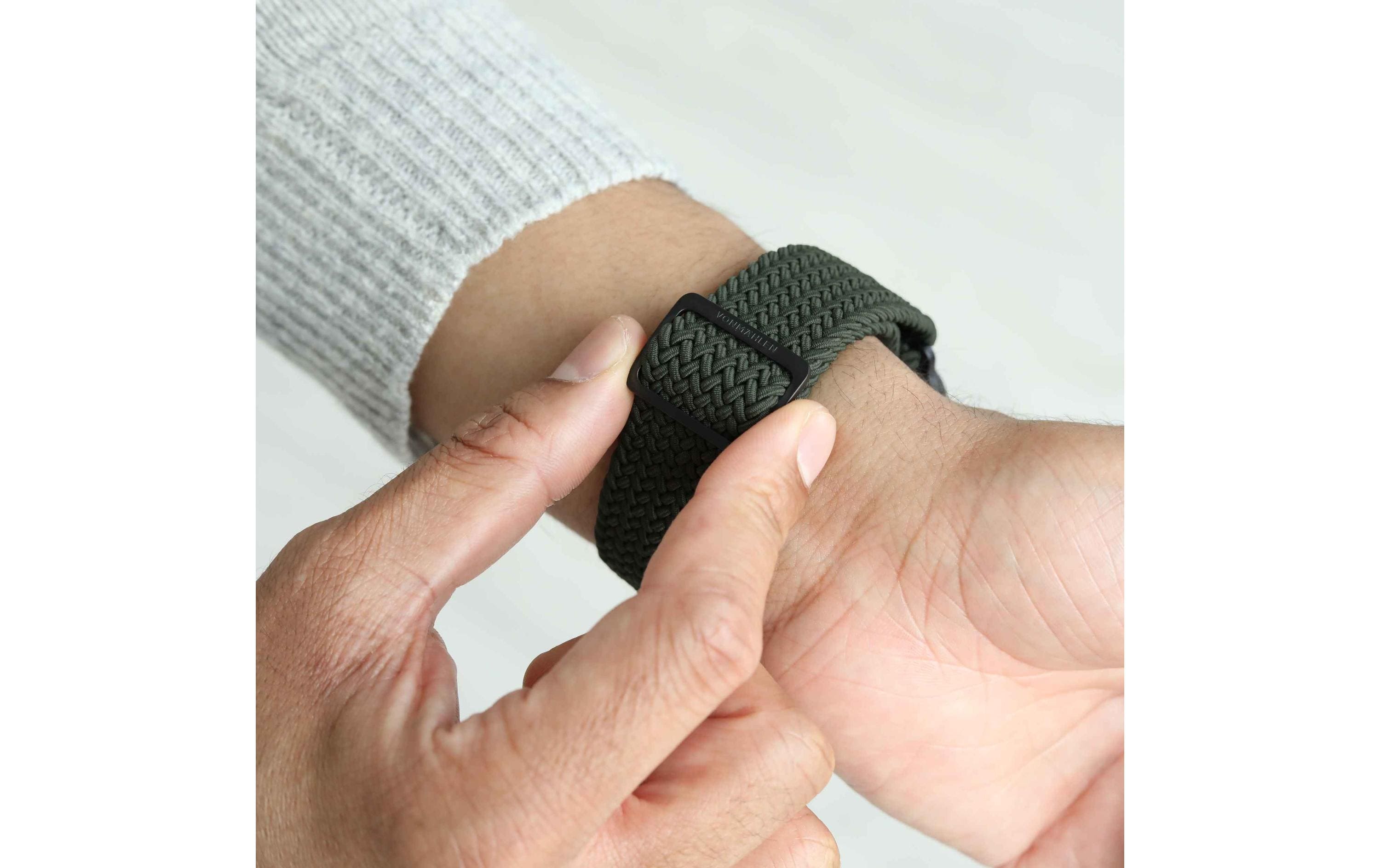 Armband Woven Loop Apple Watch 44/45/46/49 mm Olive BlackArmband für Apple Watch 44/45/46/49 mm