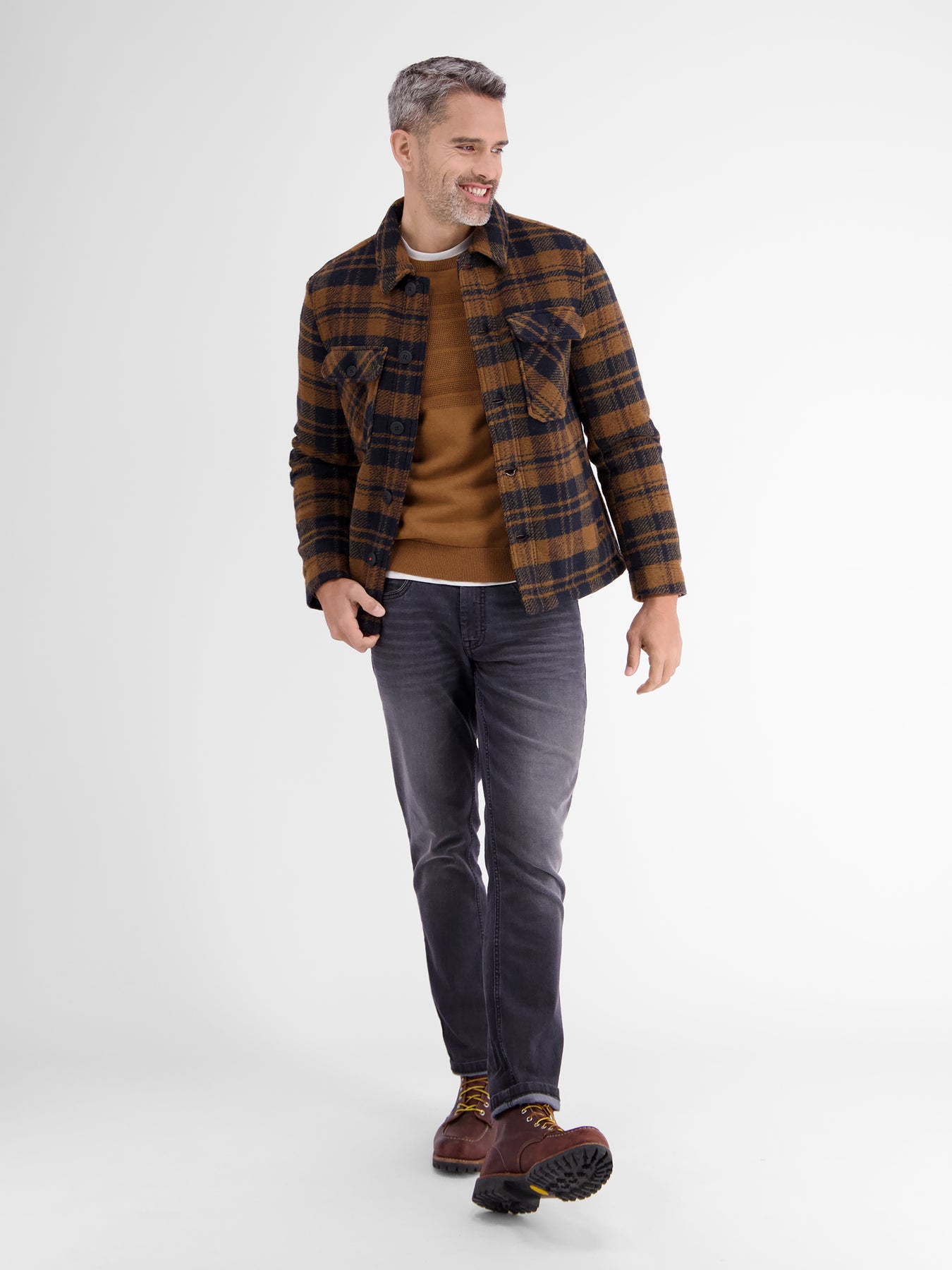 Strickpullover tonal gestreift
