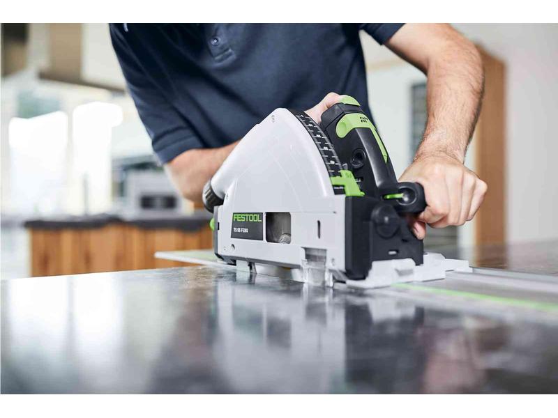 FESTOOL Tauchsäge TS 55 FEBQ-Plus FS Präzise Tauchschnitte bis 55 mm Materialstärke inklusive Führungsschiene