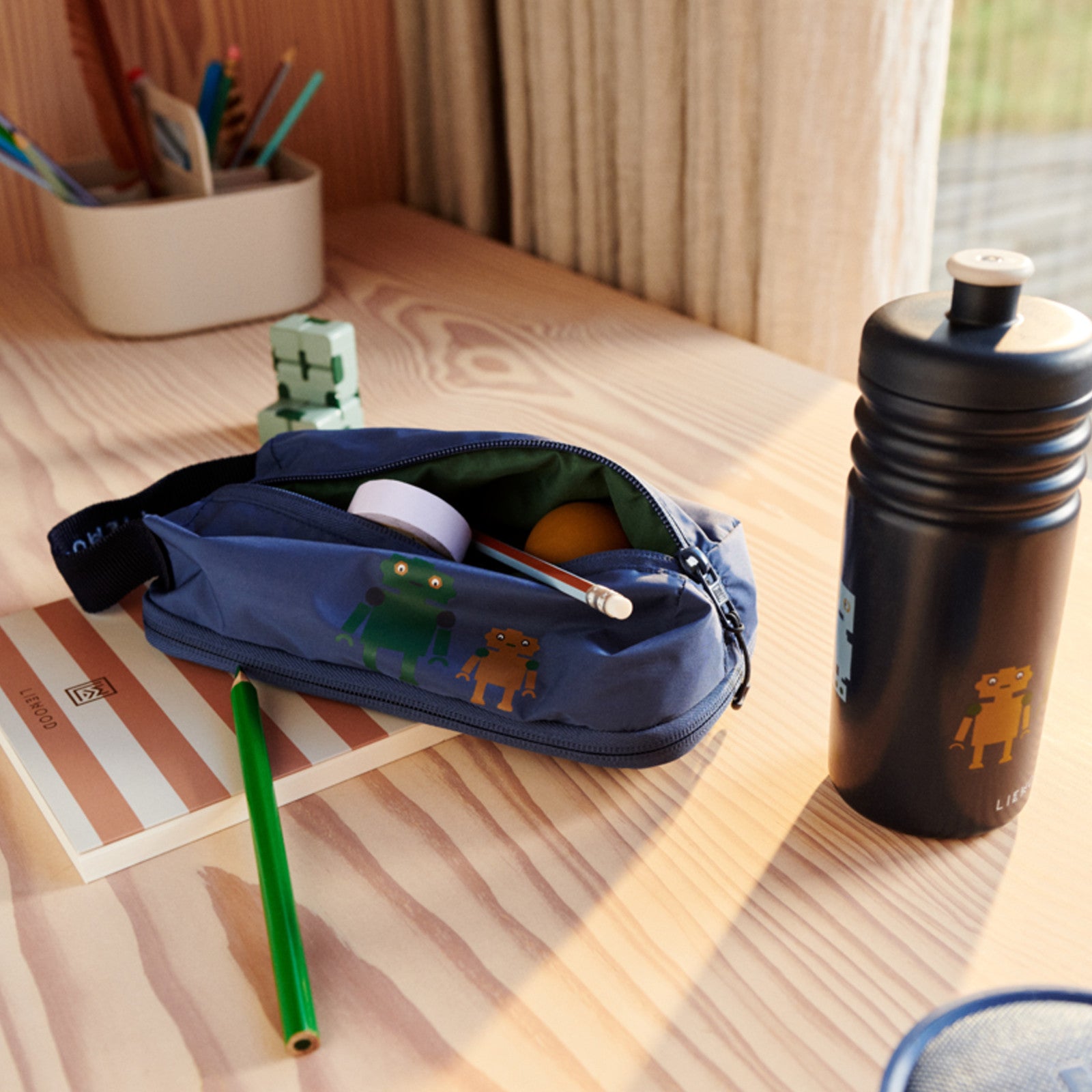 Federmäppchen Etui Schule Melina Robots Indigo blue