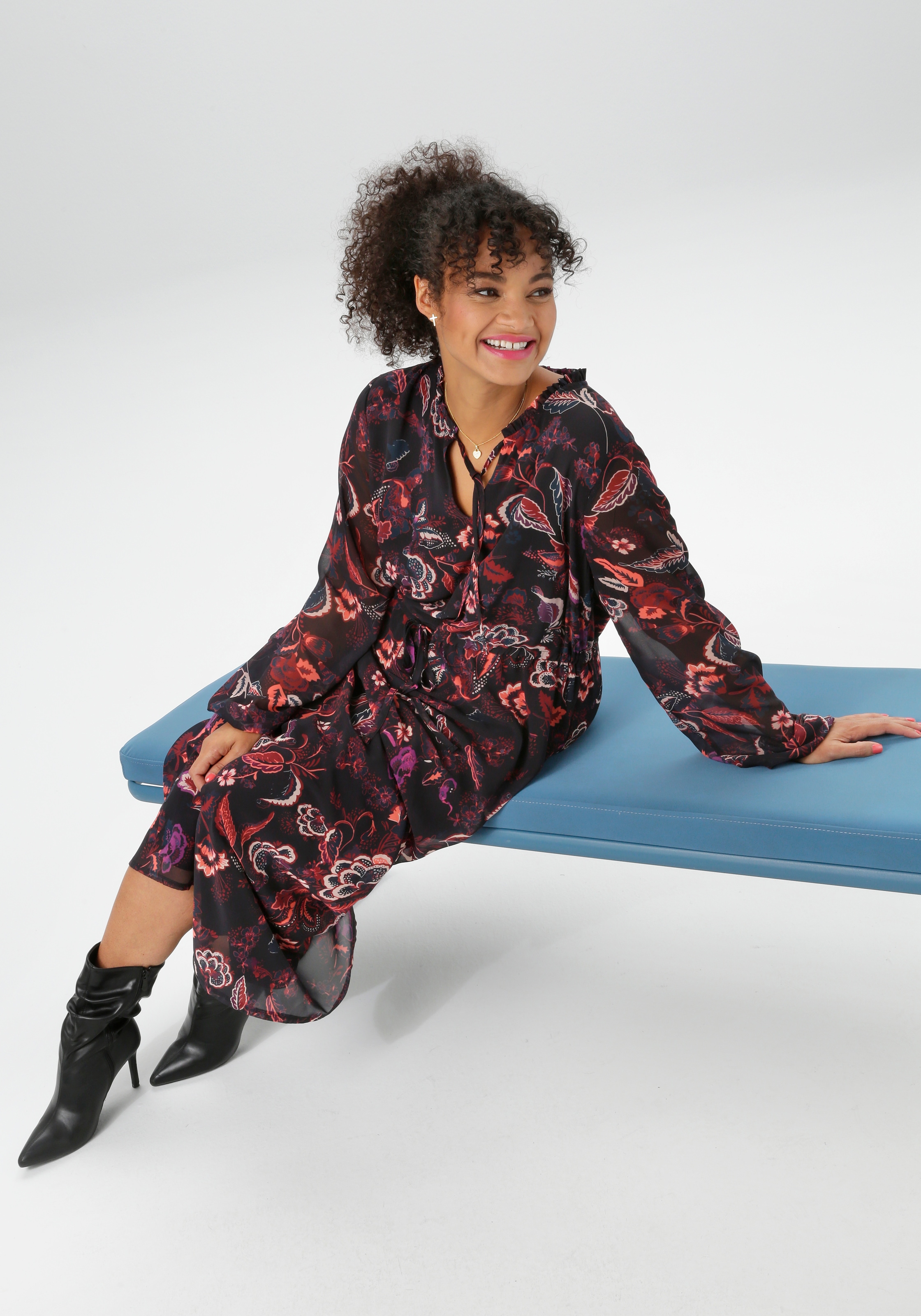 Aniston PLUS Maxikleid in Chiffon mit Blumen Print - NEUE KOLLEKTION