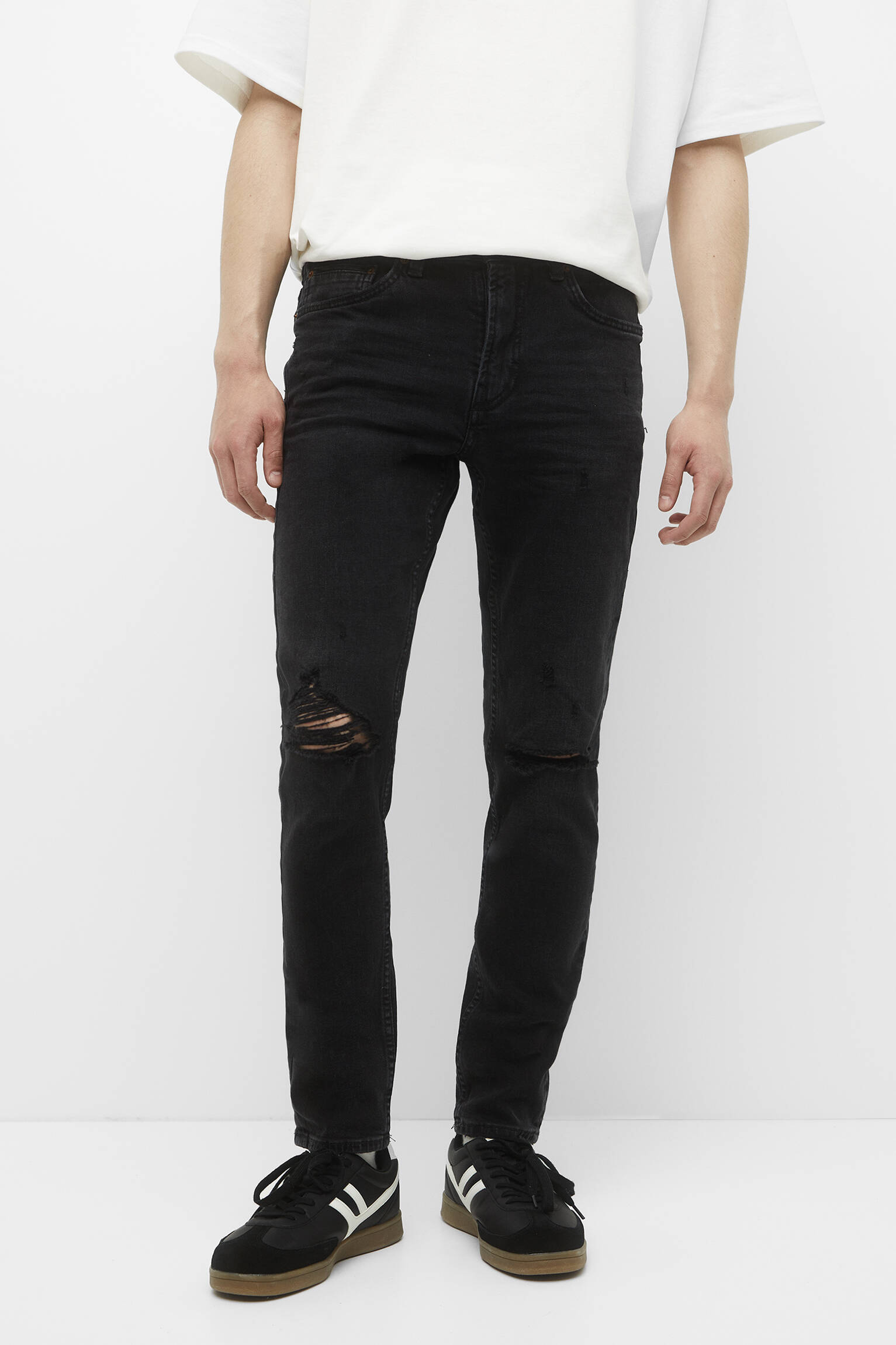 CALÇA JEANS BÁSICA SLIM FIT - NEG-DELAV