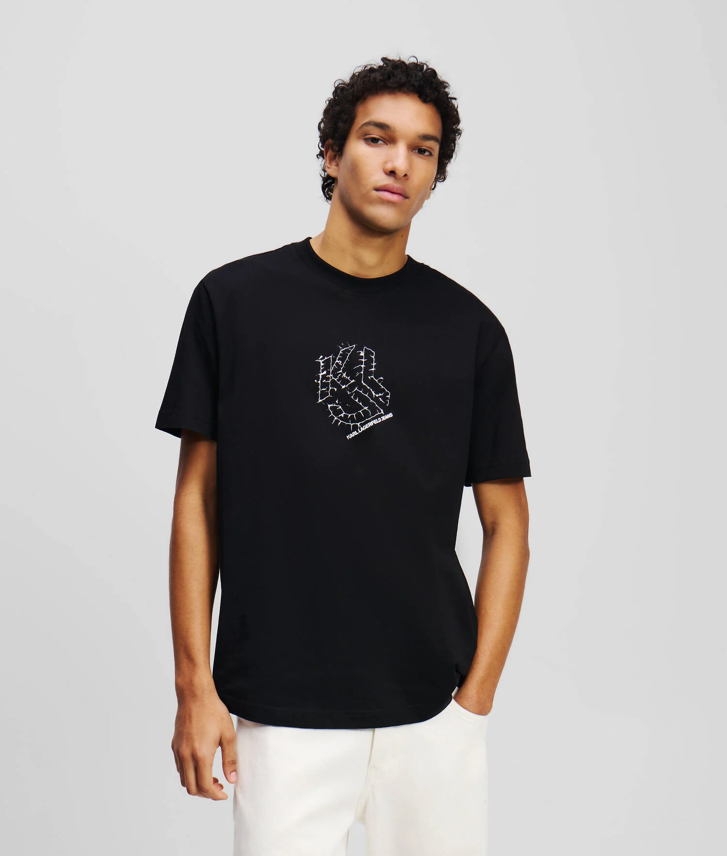 T-SHIRT À OURLET ARRONDI ET MONOGRAMME SHIBORI - Noir