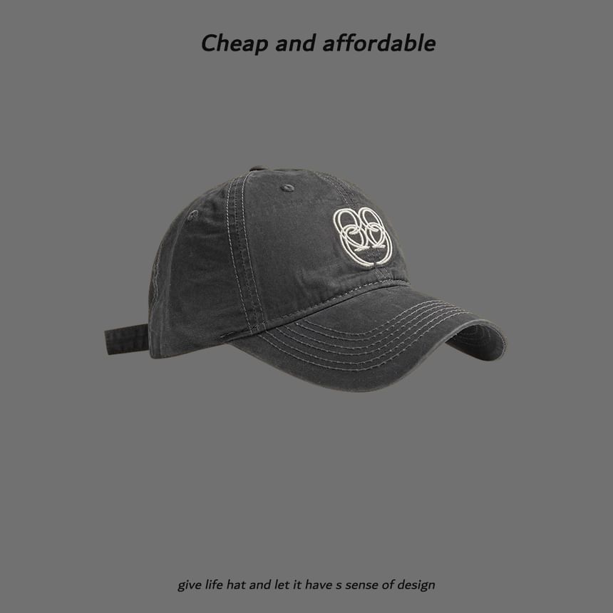 Alpha Kiss - Baseballpet met patroon en borduursel