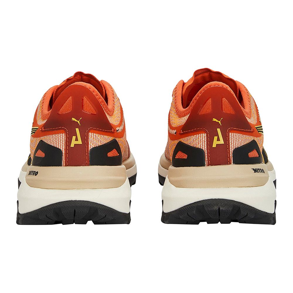 Puma VOYAGE NITRO 2 - Chaussures Trail Homme chili powder/puma black/fresh pear