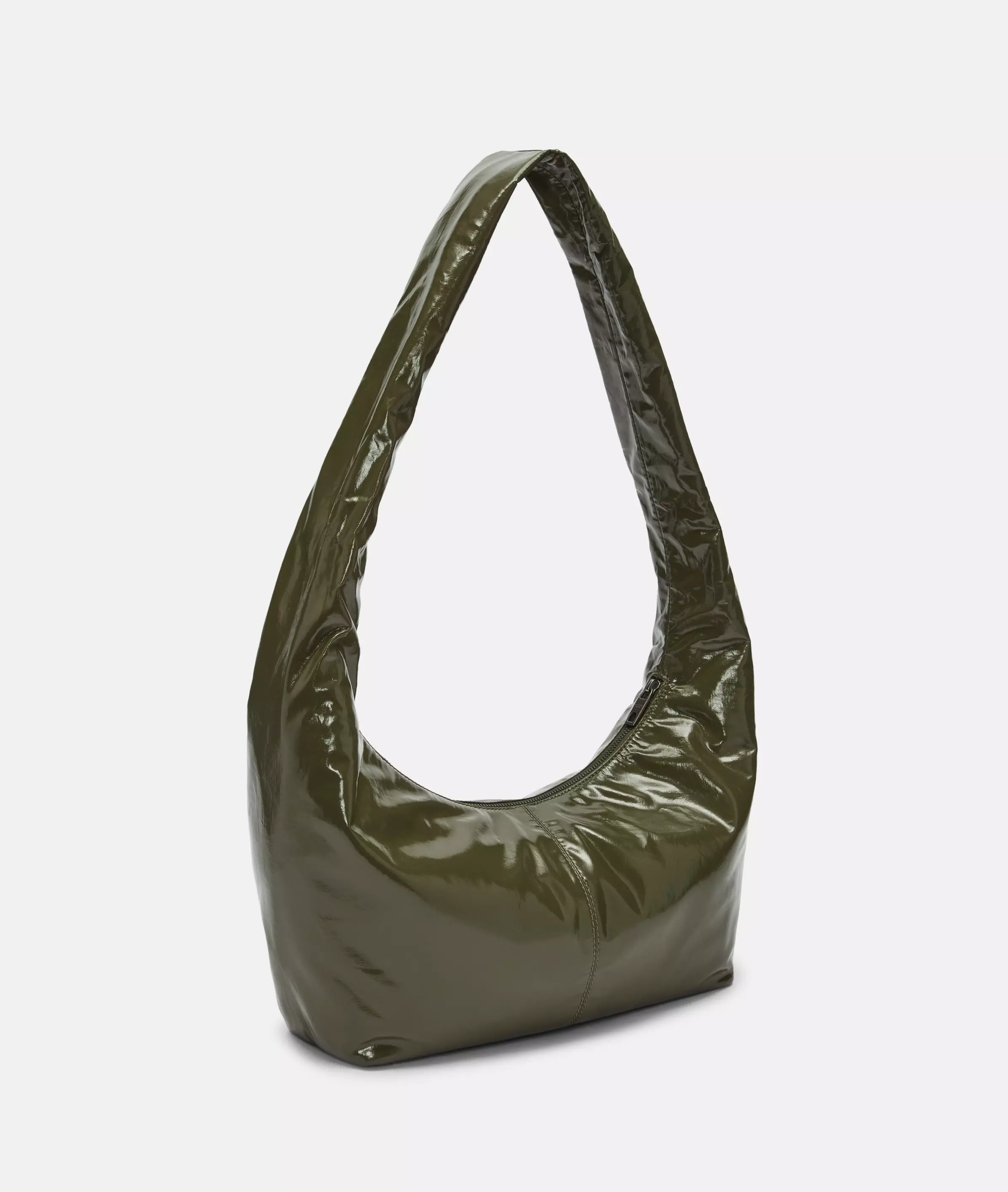 Bo Hobo M Spacious bag with lacquer finish