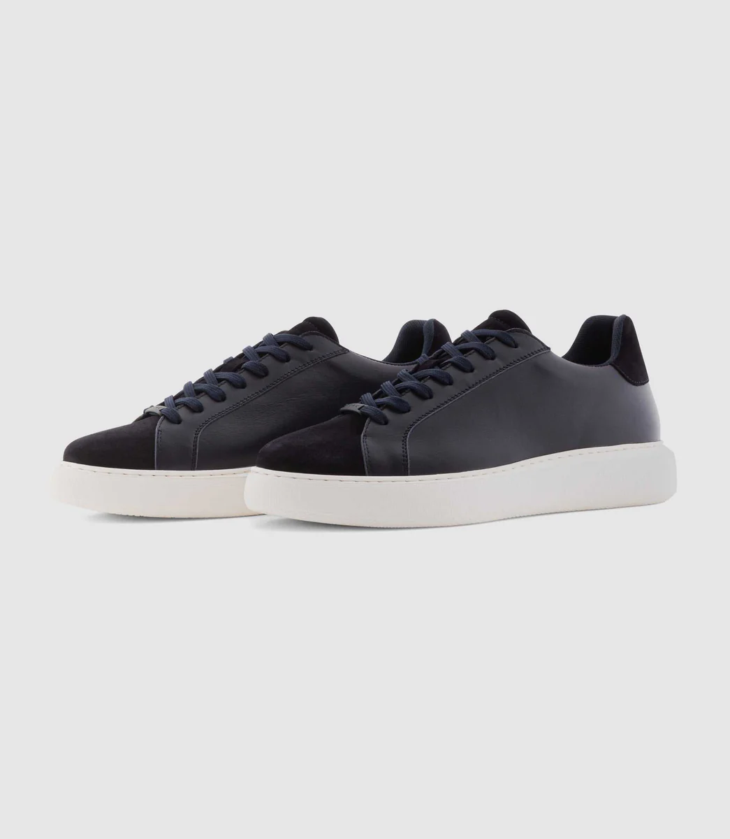 Sneakers en cuir marine 
