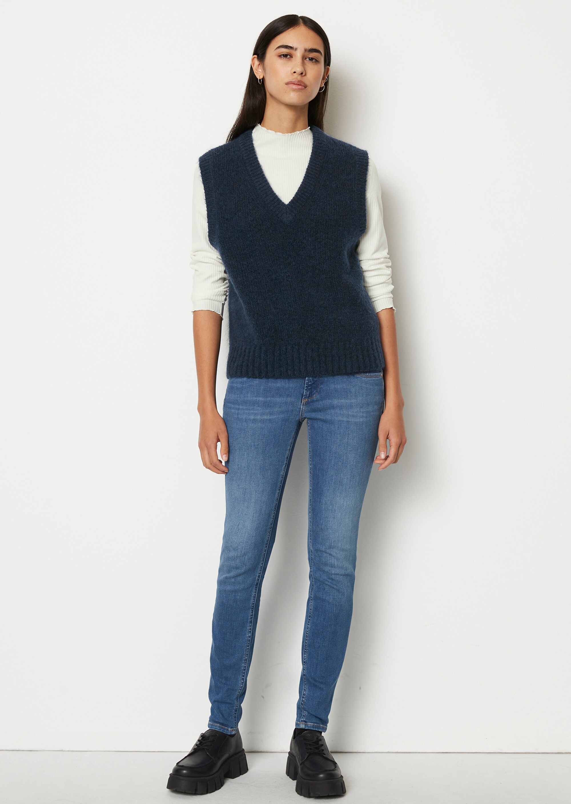 V-Neck-Pullunder regularaus kuscheligem Schurwolle-Mohair-Mix