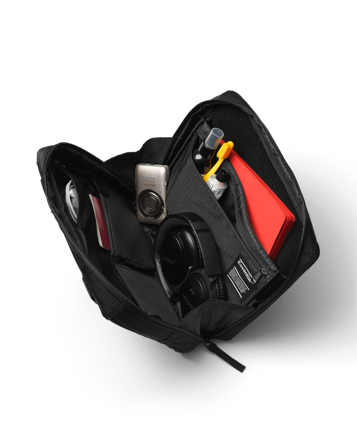 Essential Travel Organizer  Black Out