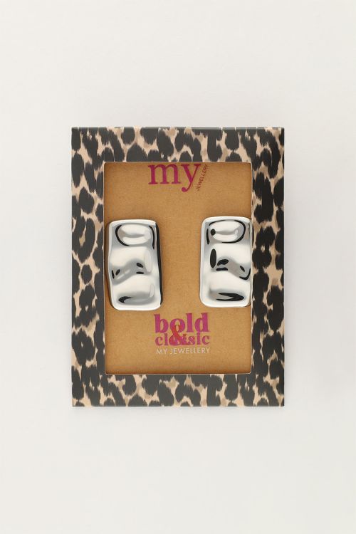 Bold studs vintage vierkant