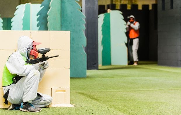 Paintball unter 18 spielen in Hamburg als Geschenkidee