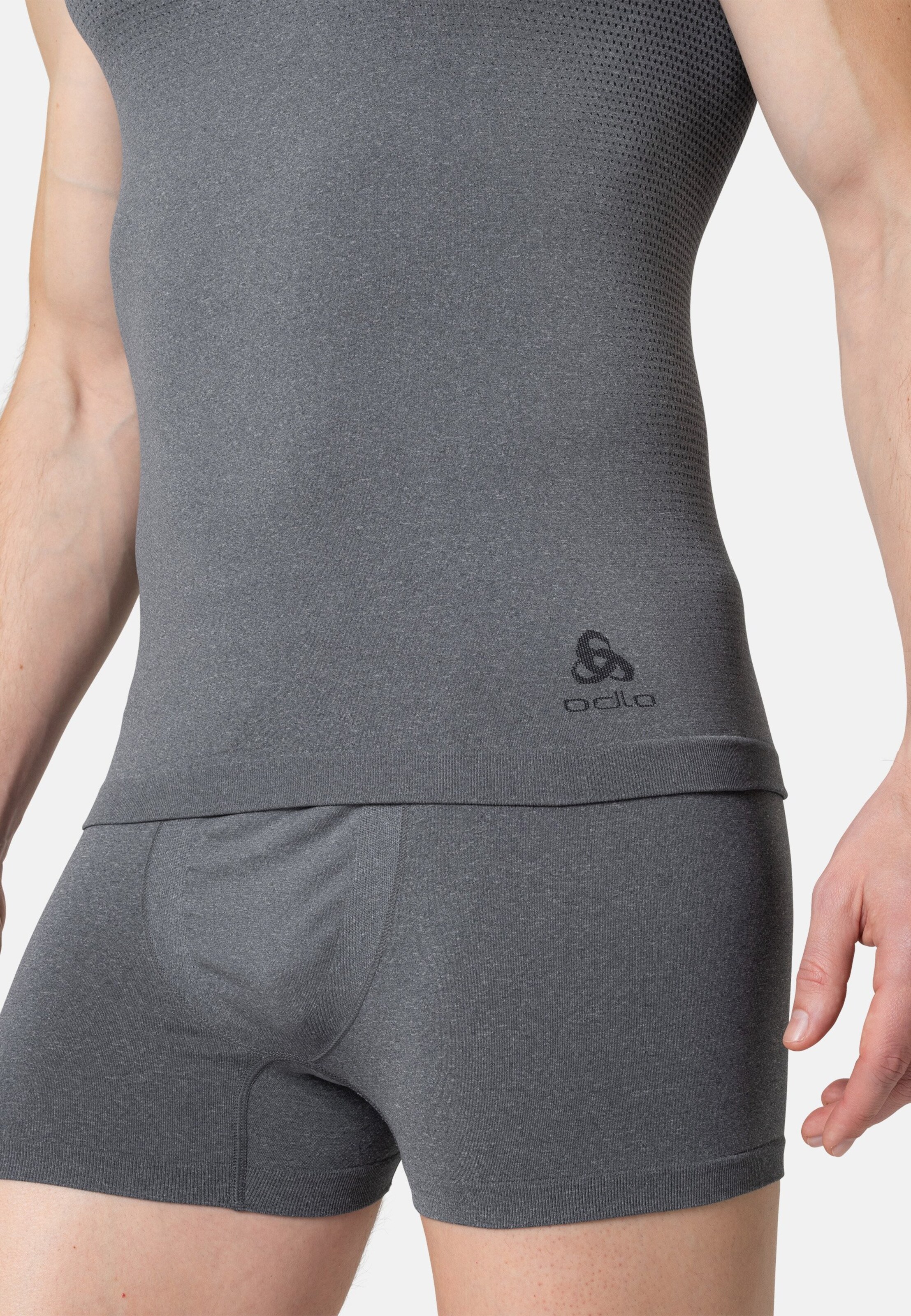 Performance Light Base Layer Singlet in grey melange