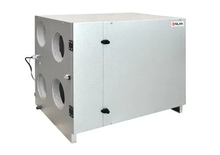 Ventilationsanlæg Nilan Comfort 350R, loftmodel med CTS602 styring og HMI panel. Luftmængde 325 m³/h v/100 Pa og SEL 1000 J/m³.