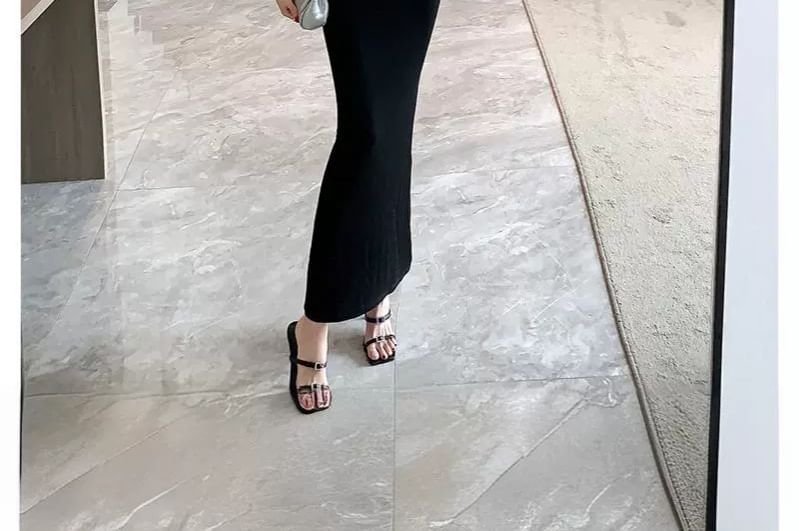 Aurora - Off-Shoulder Maxi-jurk met korte mouwen en effen mantel