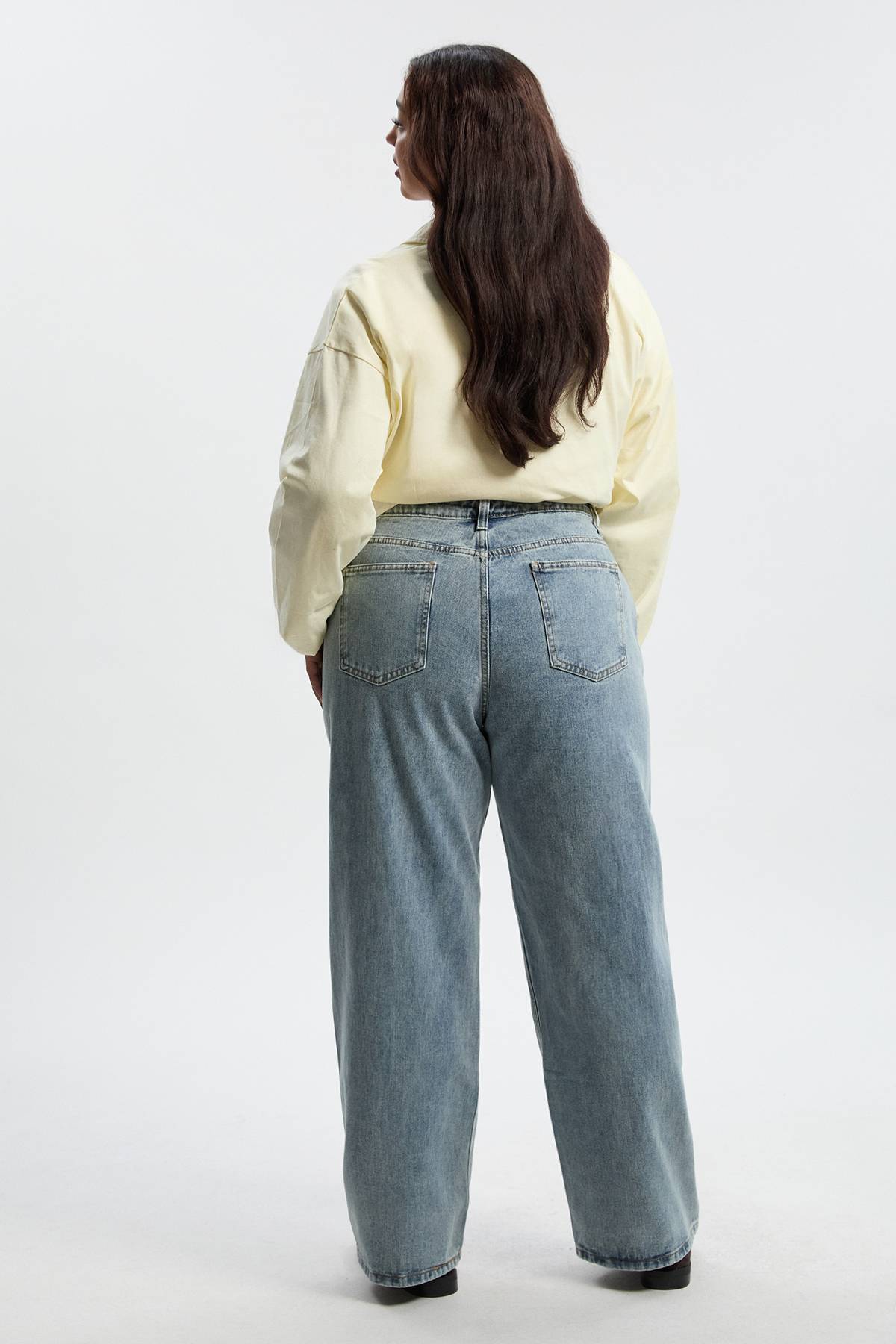 boohoo Boohoo Basics Plus Denim Jean Largeur Jambe