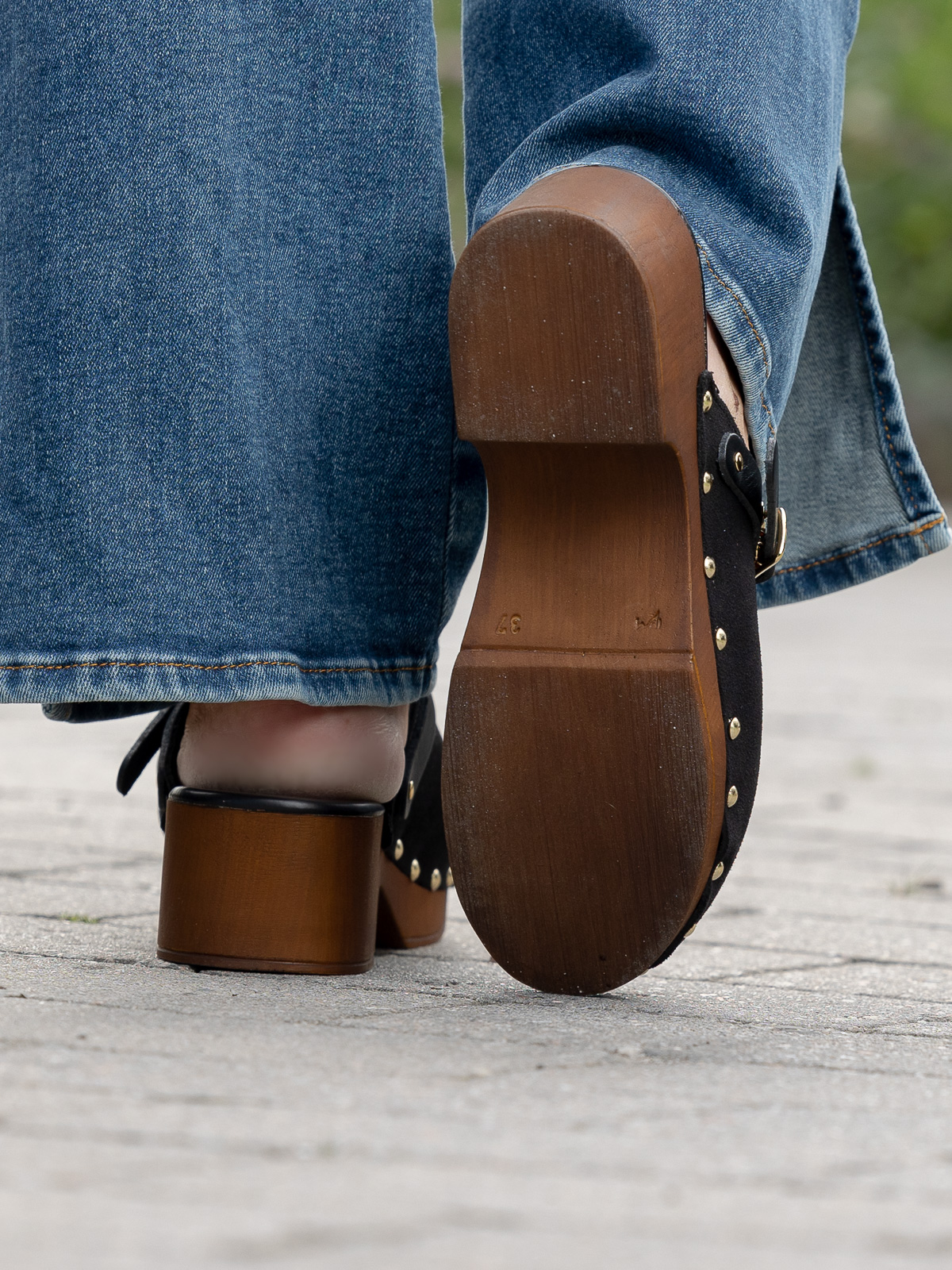 Clogs Suede Leather Black - Trapes Sko