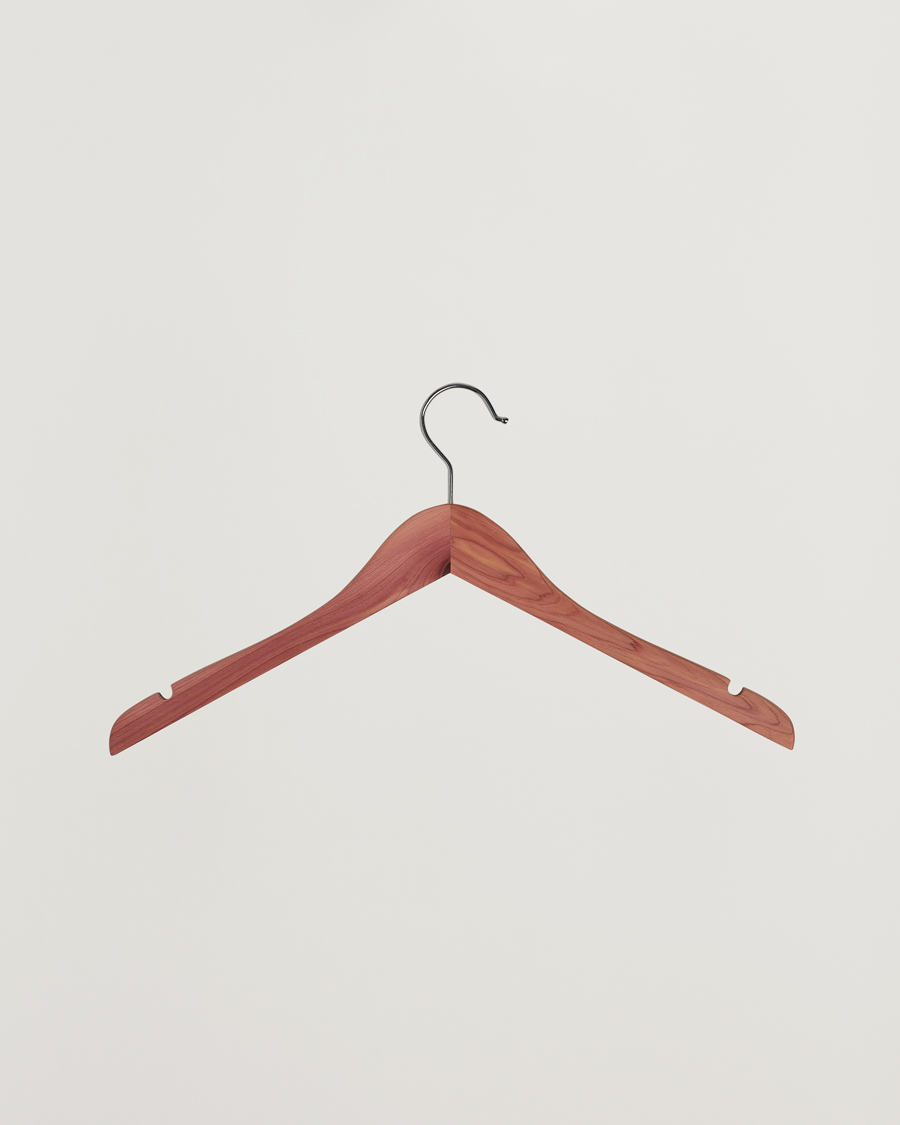 Care with Carl 2-Pack Cedar Wood Shirt Hangers