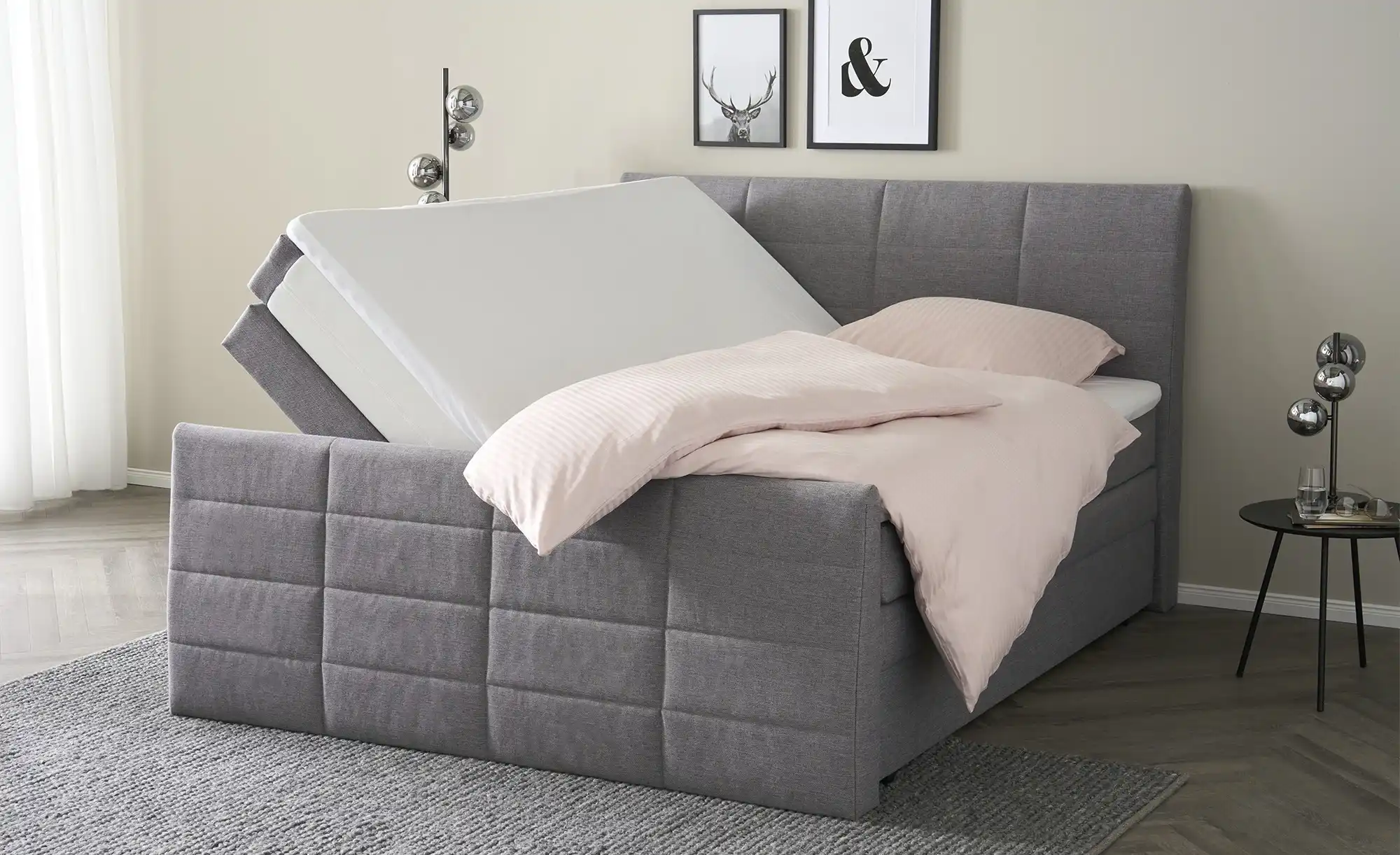 Boxspringbett mit praktischem Bettkasten Baron