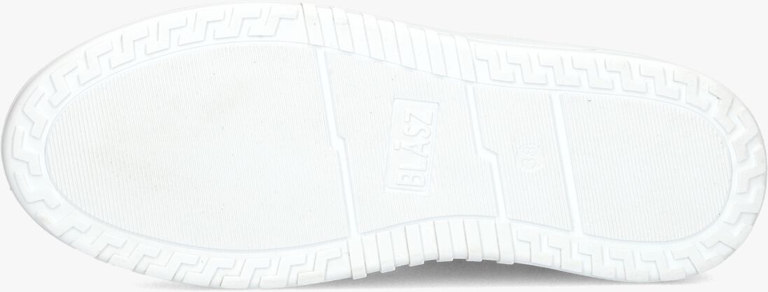 witte blasz lage sneakers anemone-02