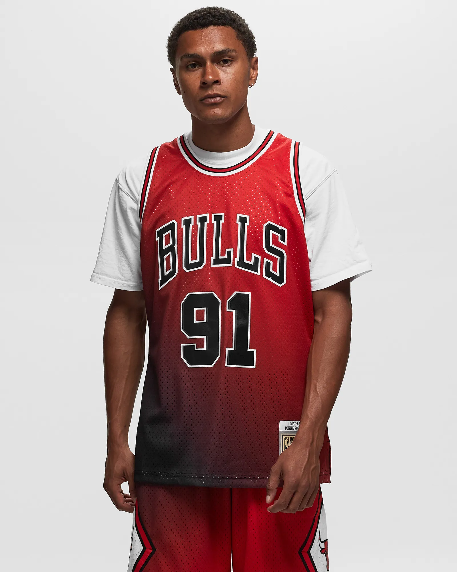 Mitchell & Ness NBA SWINGMAN JERSEY CHICAGO BULLS GOLDEN HOUR GLAZE 1997-98 DENNIS RODMAN #91