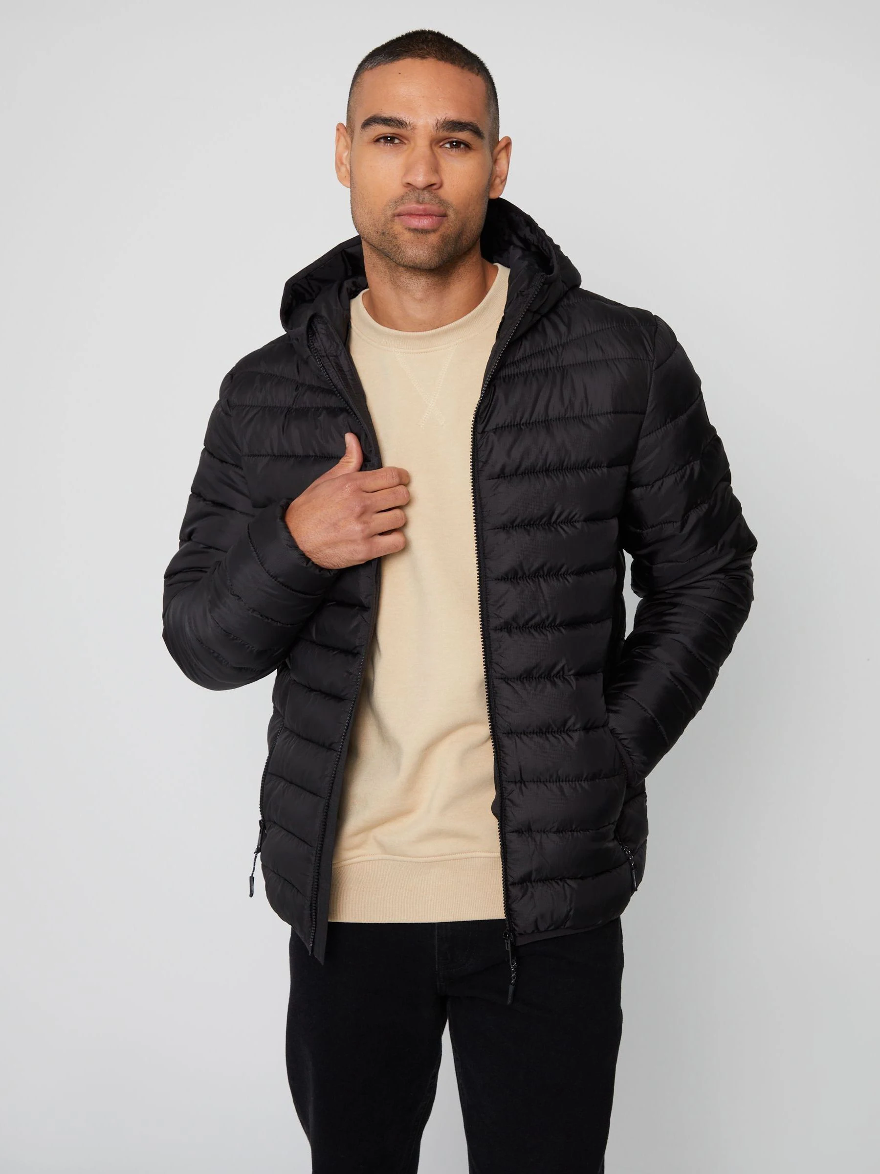 Zwart - Threadbare gewatteerd waterafstotend jack met capuchon en matte afwerking