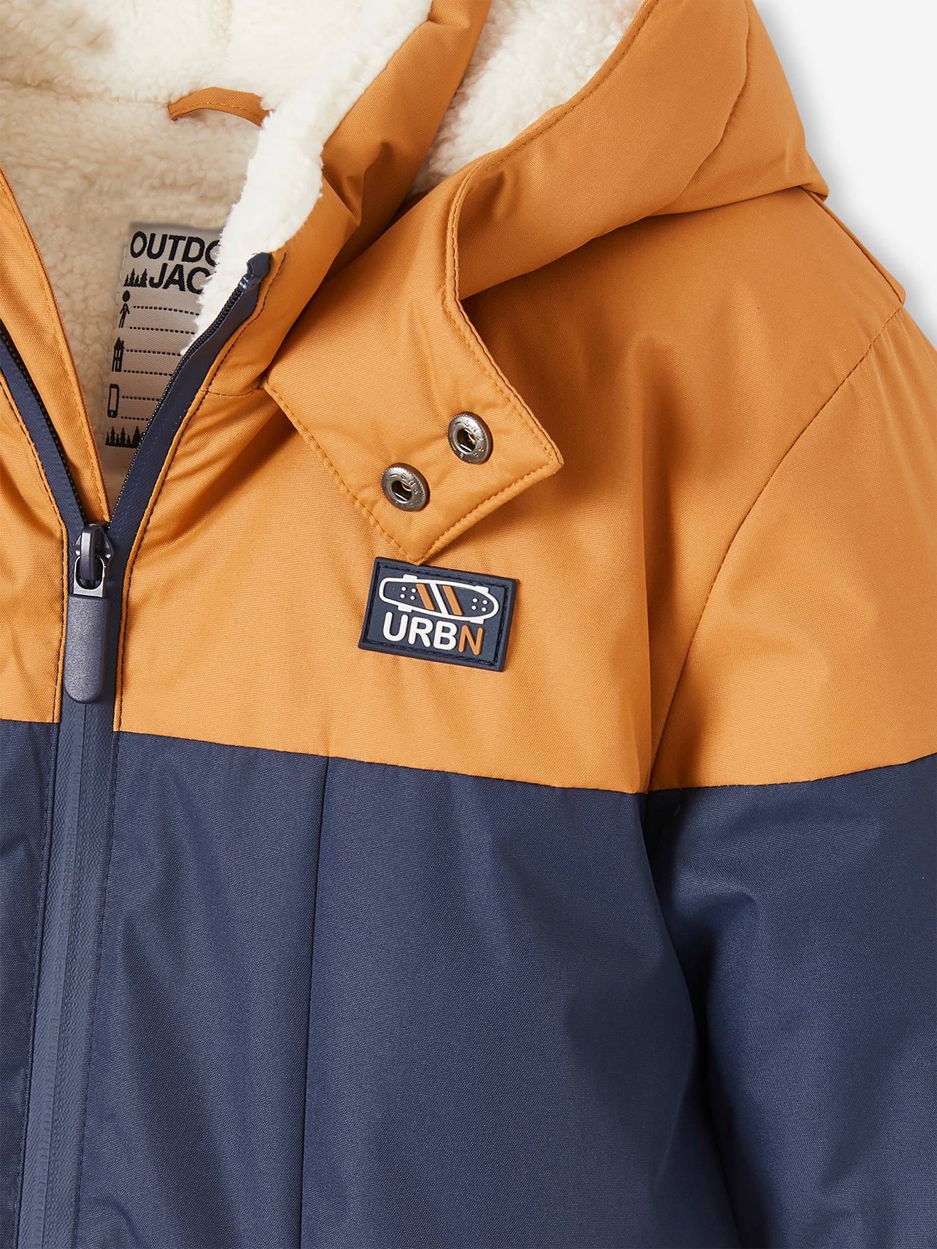 Parka técnica com capuz para meninos, marrom médio, lisa com estampas.