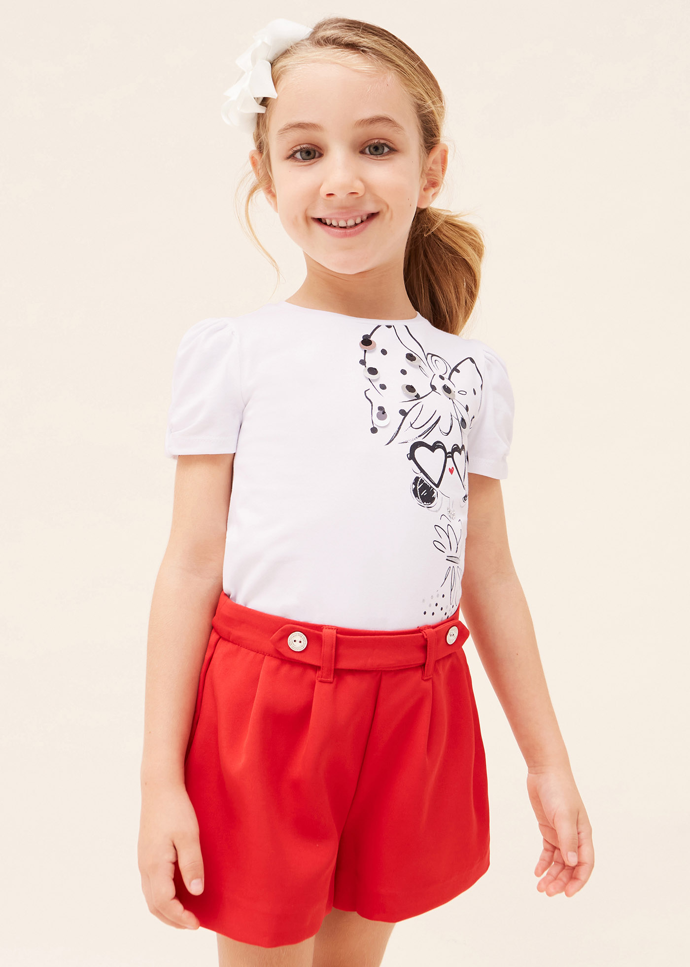 Camiseta feminina de algodão com lantejoulas e mangas curtas