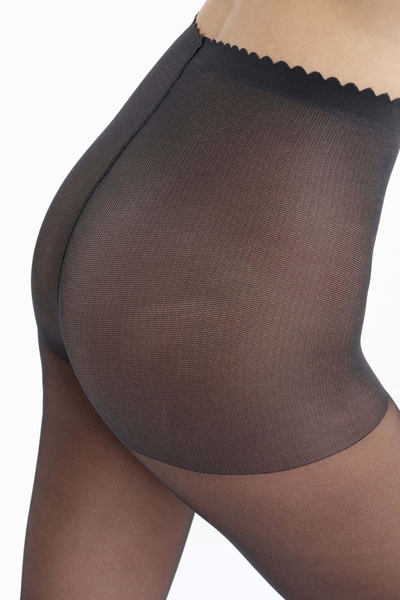 Meia-calça marrom opaca sem demarcação 40 DEN - marrom