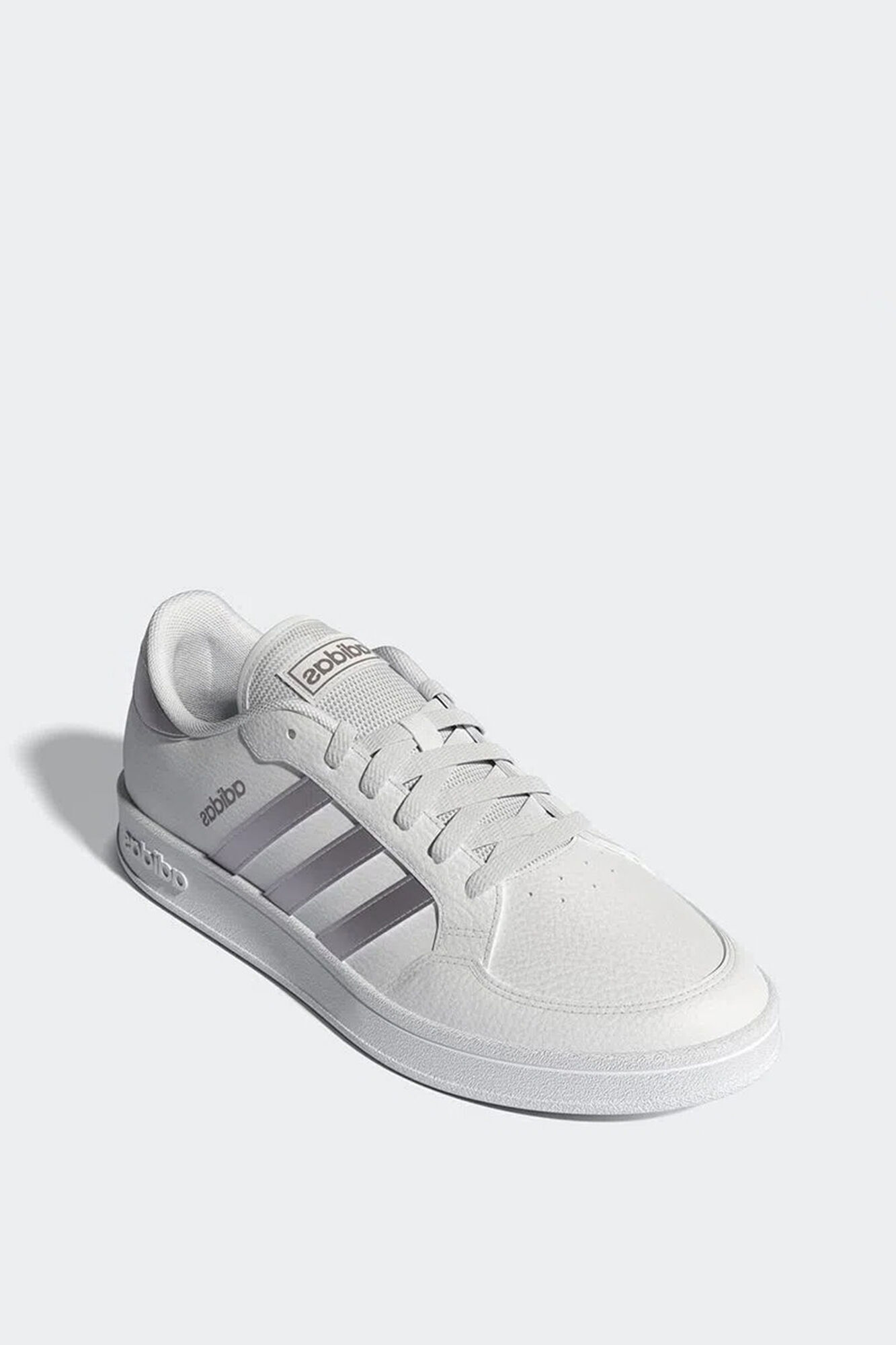 Tênis Adidas BREAKNET
