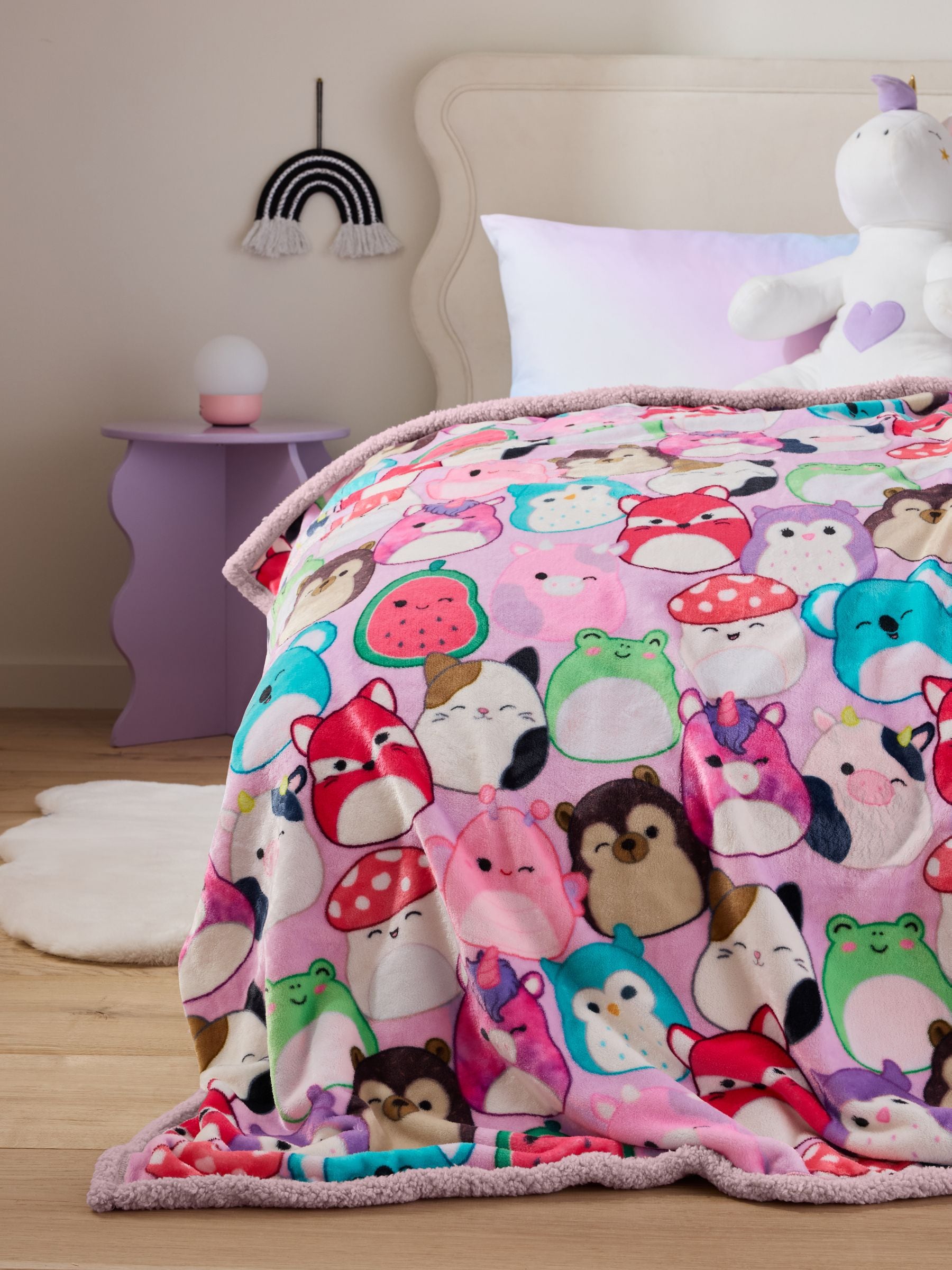 Squishmallows Fleece Throw