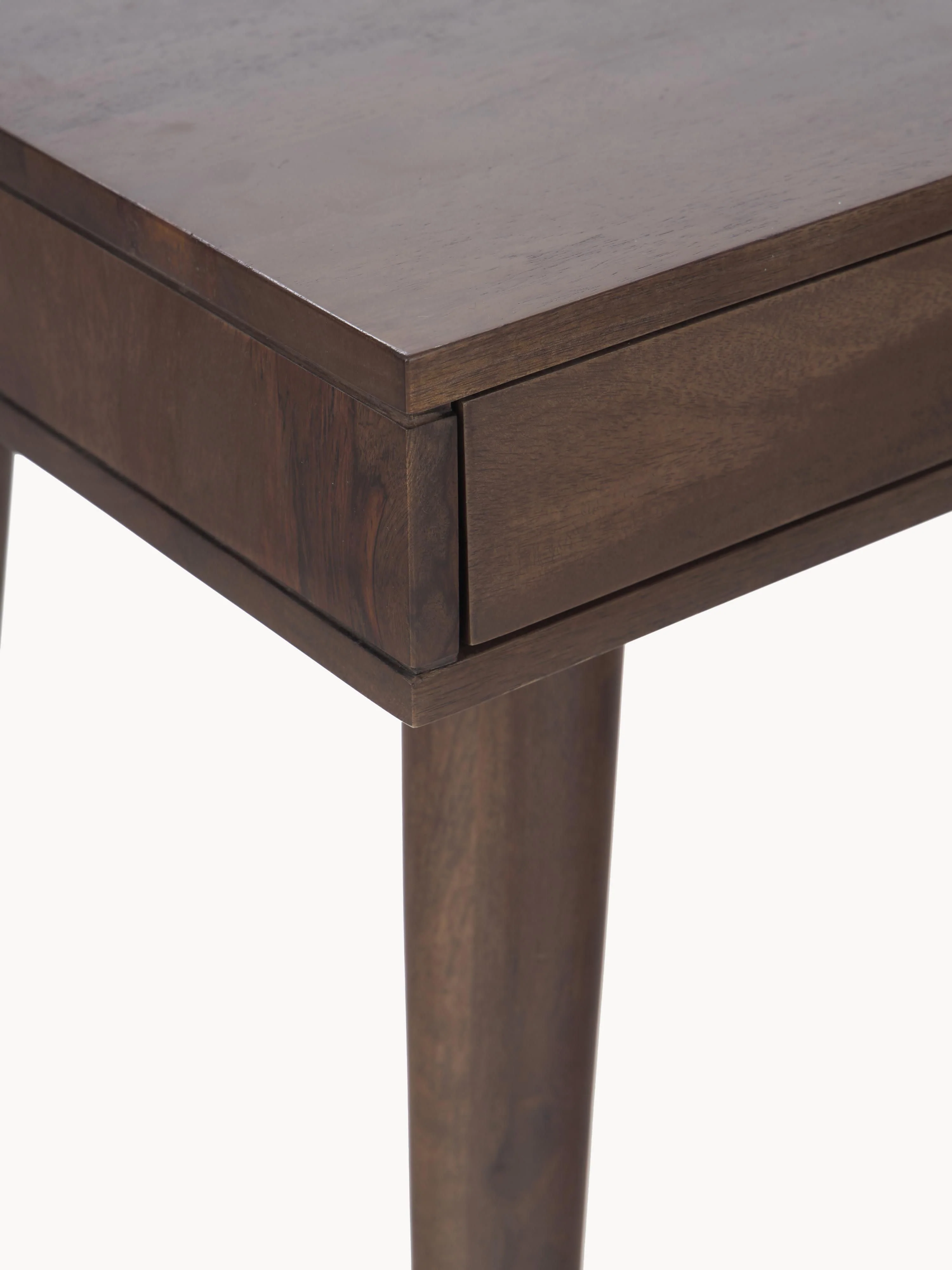 Bureau Tova van massief hout met lades