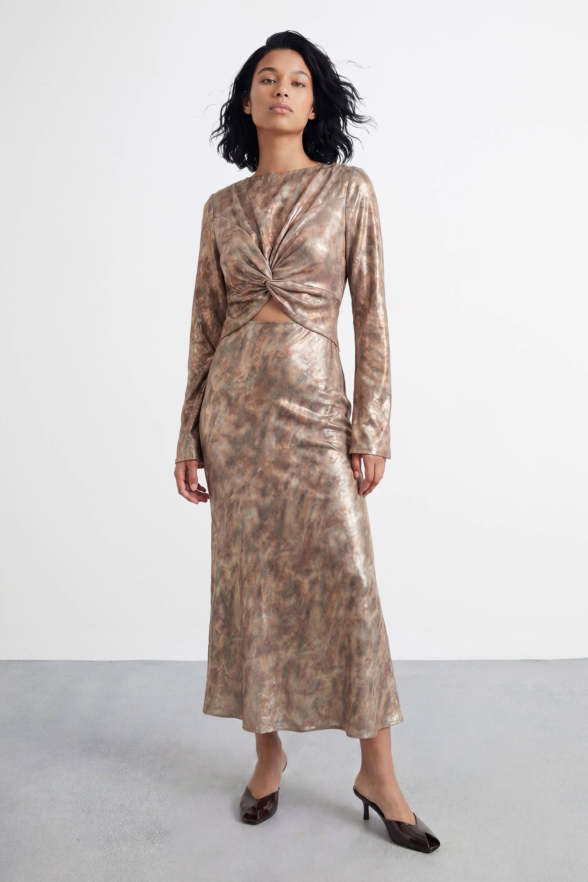 Warehouse Robe Midi En Biais À Détail Torsadé Et Découpe Métallisée