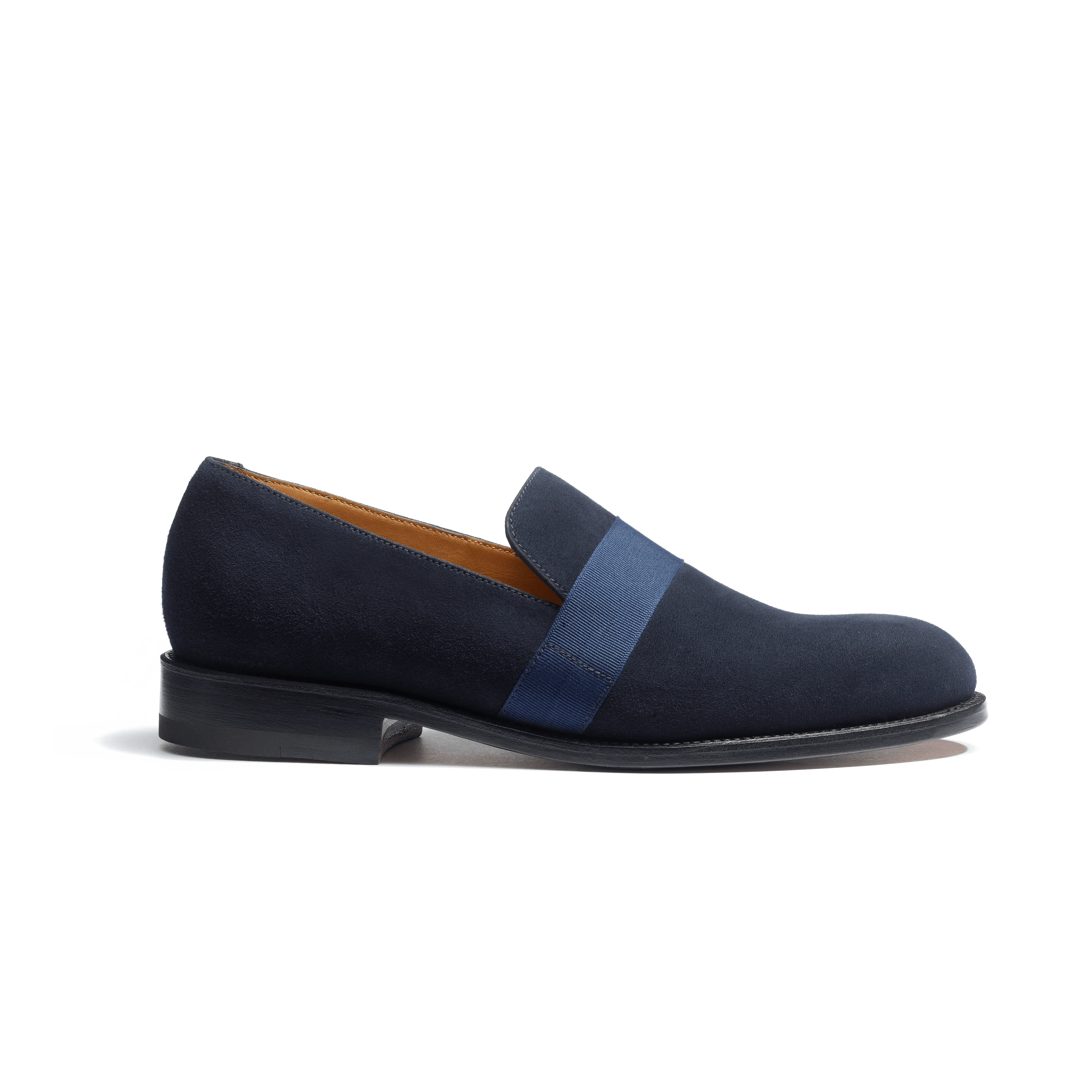 Mocassin smoking