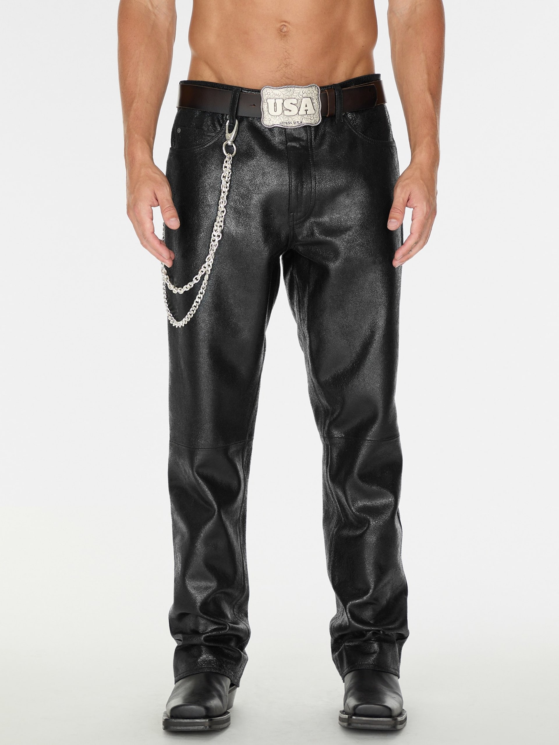 calça de couro craquelado