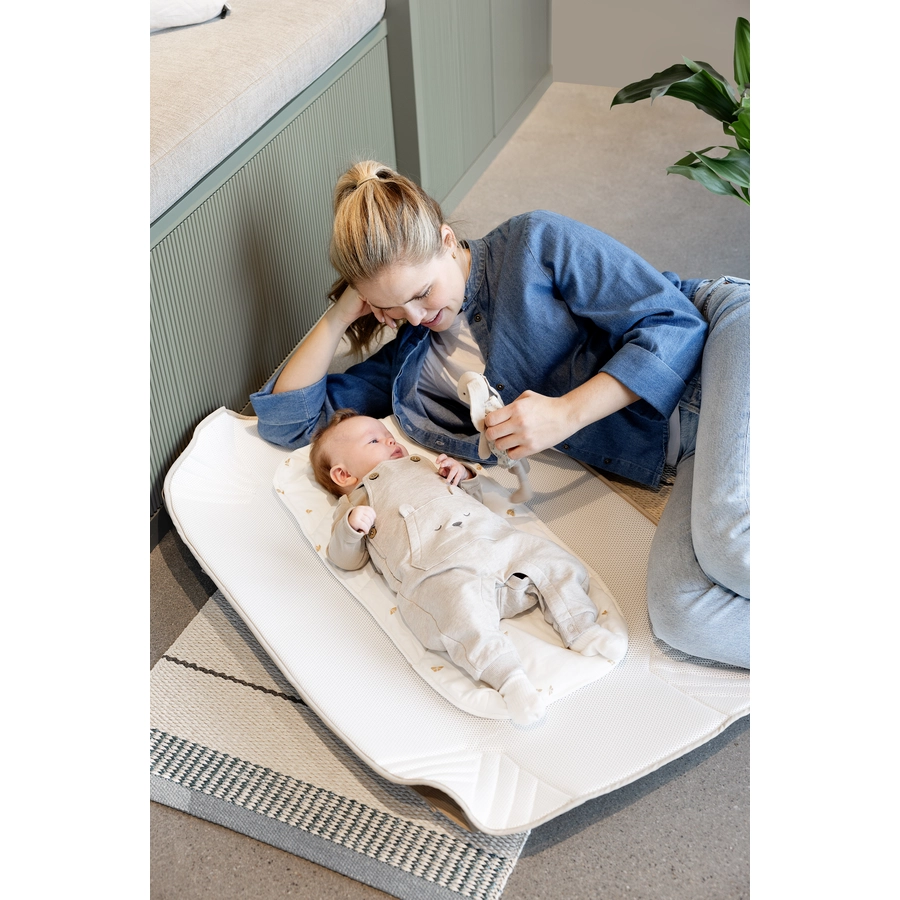Voksi® Carry Me Fußsack Black Cream
