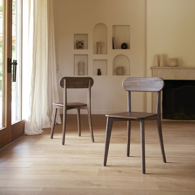 Ensemble de 2 Chaises en bois de chêne brown Abel H 85 x L 48 x P 49 cm